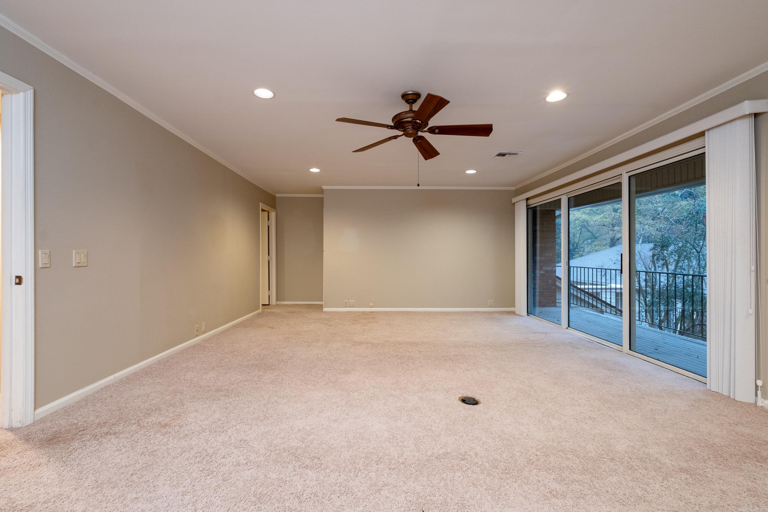 COUNTRY PLACE HPR - Residential