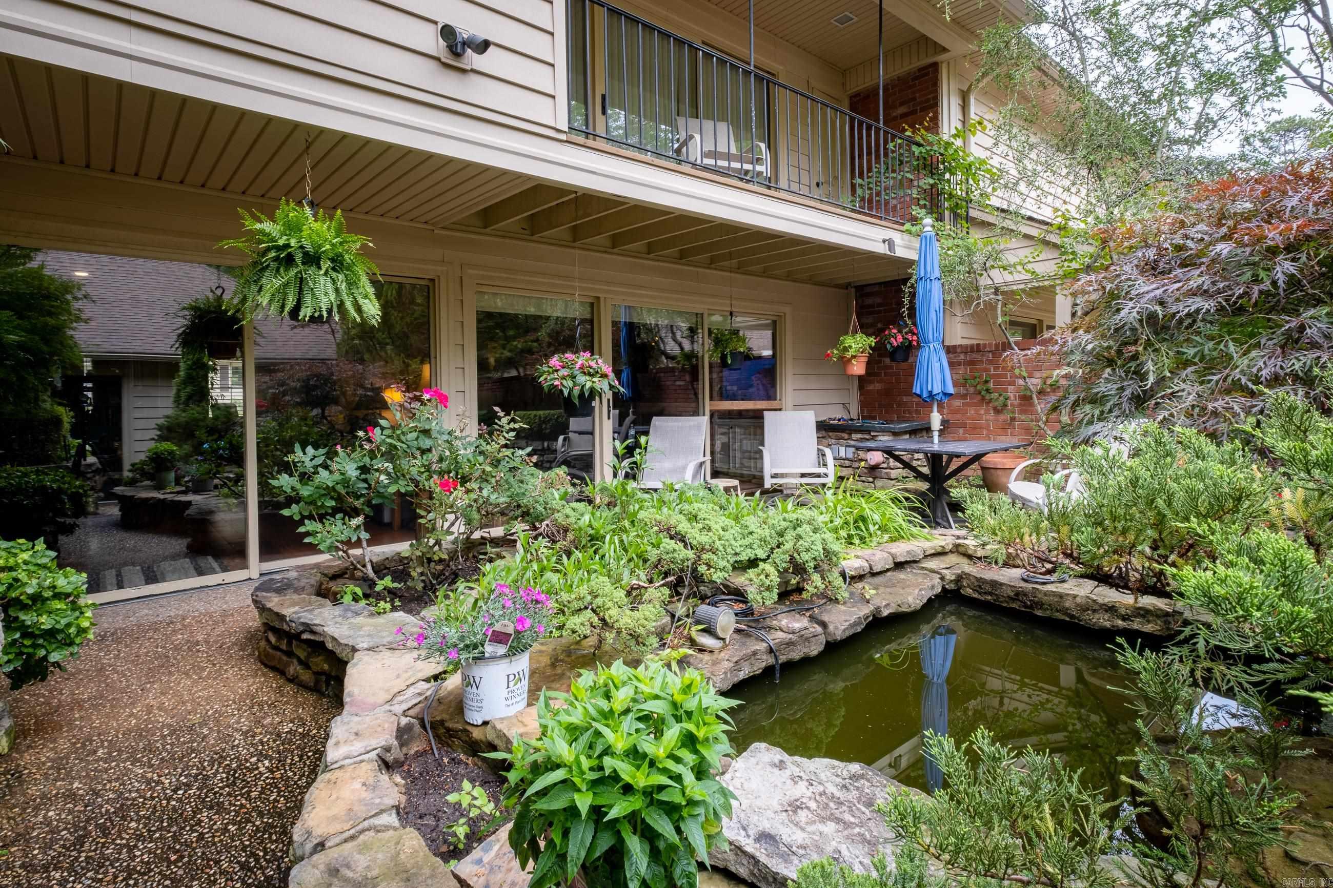 COUNTRY PLACE HPR - Residential