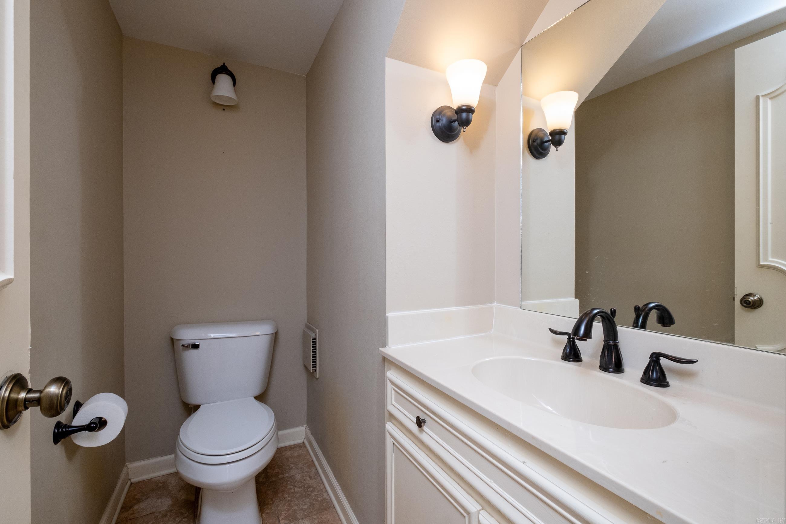 COUNTRY PLACE HPR - Residential