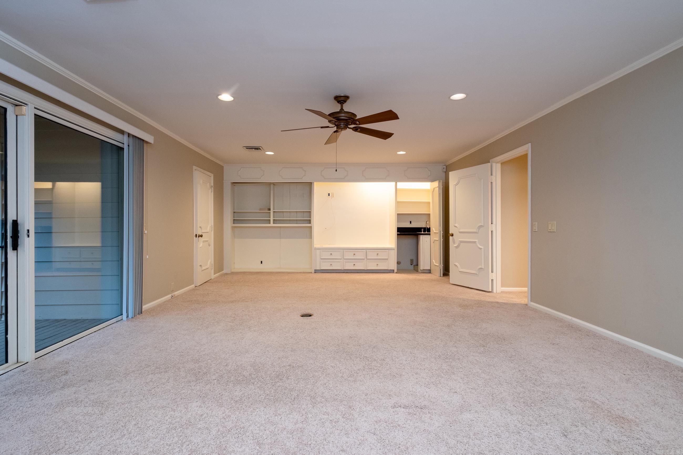 COUNTRY PLACE HPR - Residential