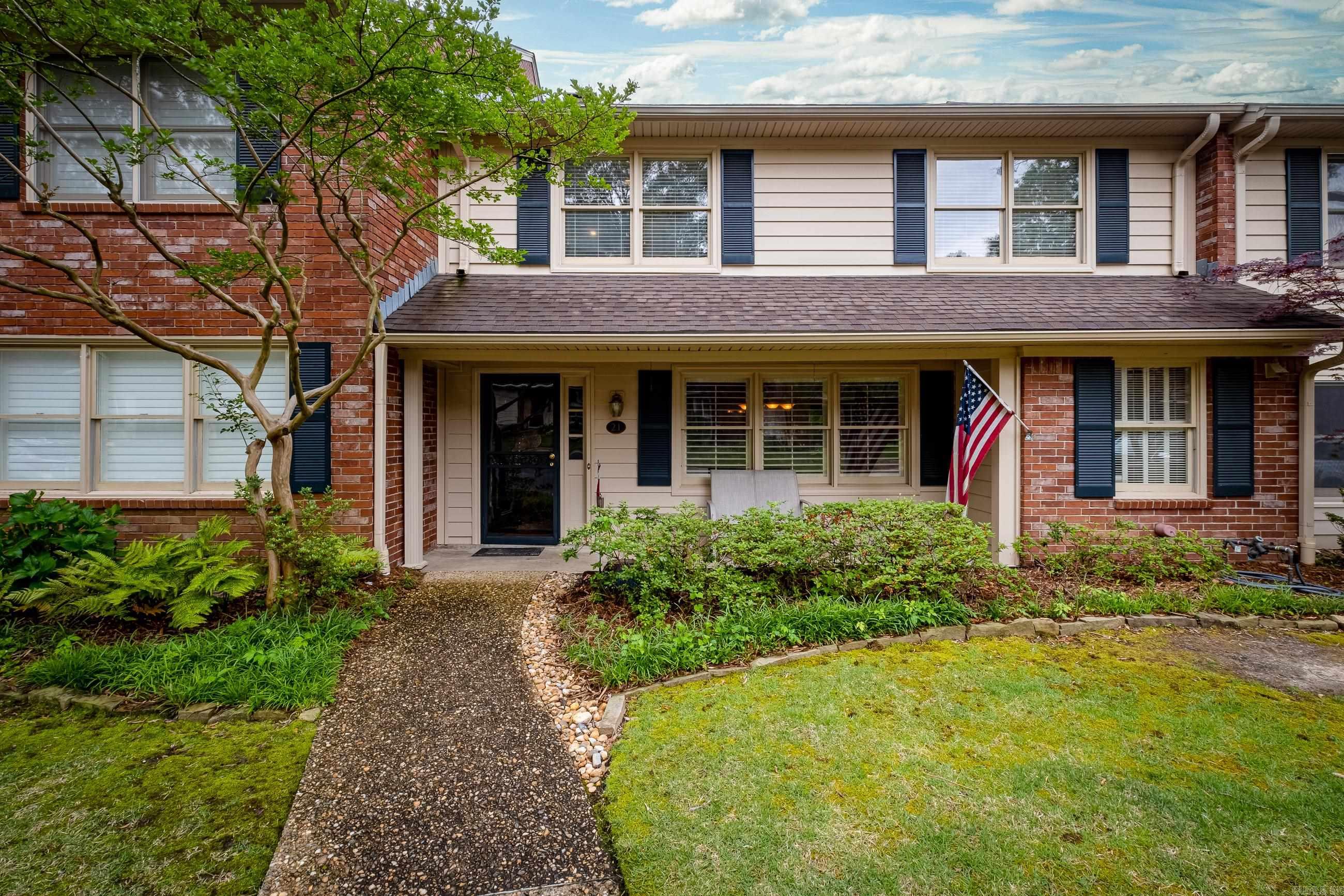 COUNTRY PLACE HPR - Residential