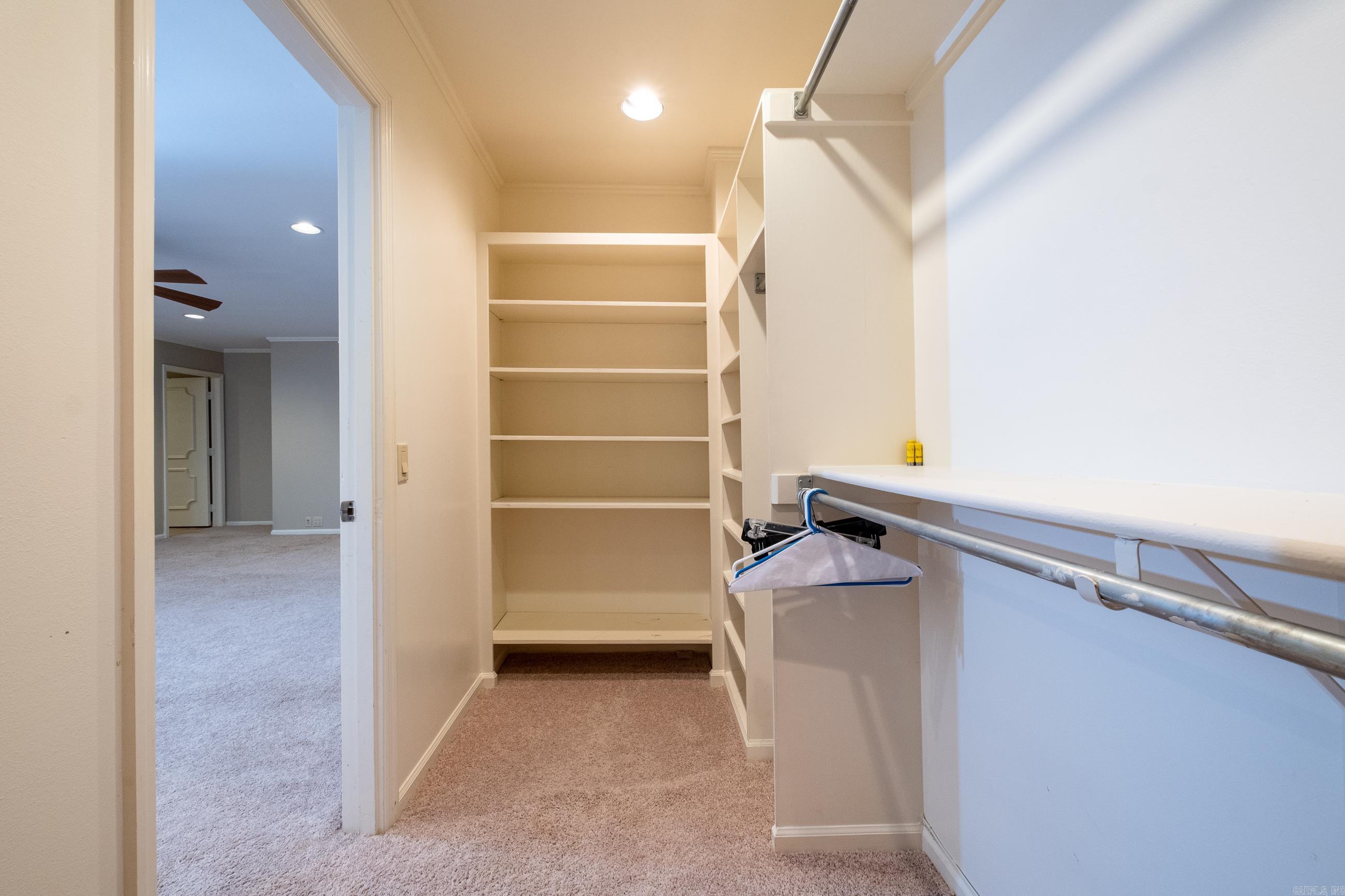 COUNTRY PLACE HPR - Residential