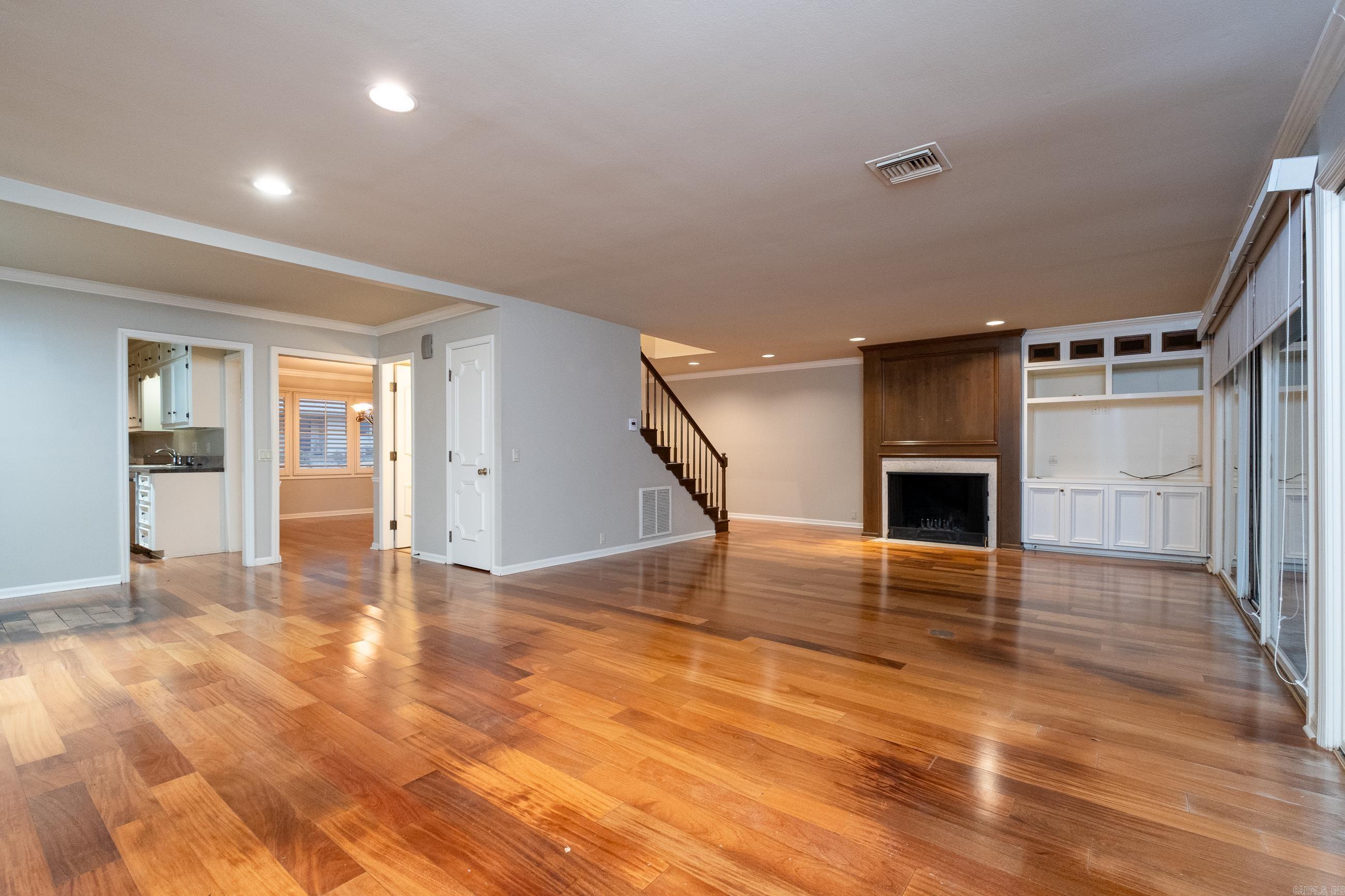 COUNTRY PLACE HPR - Residential