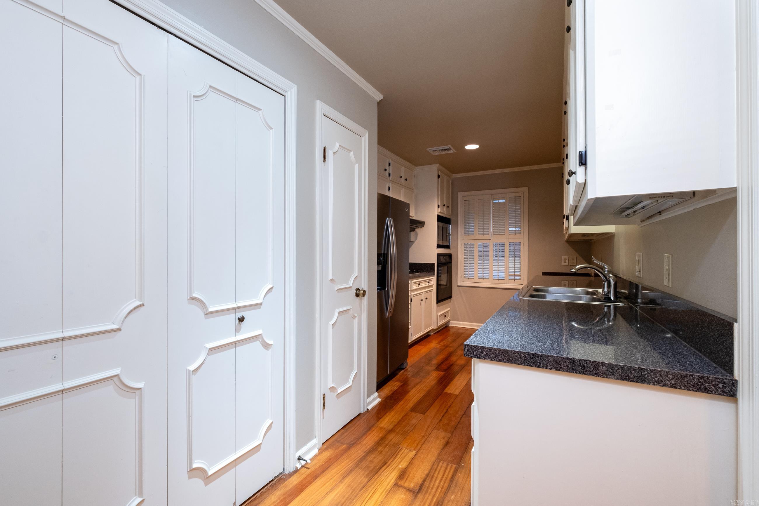 COUNTRY PLACE HPR - Residential