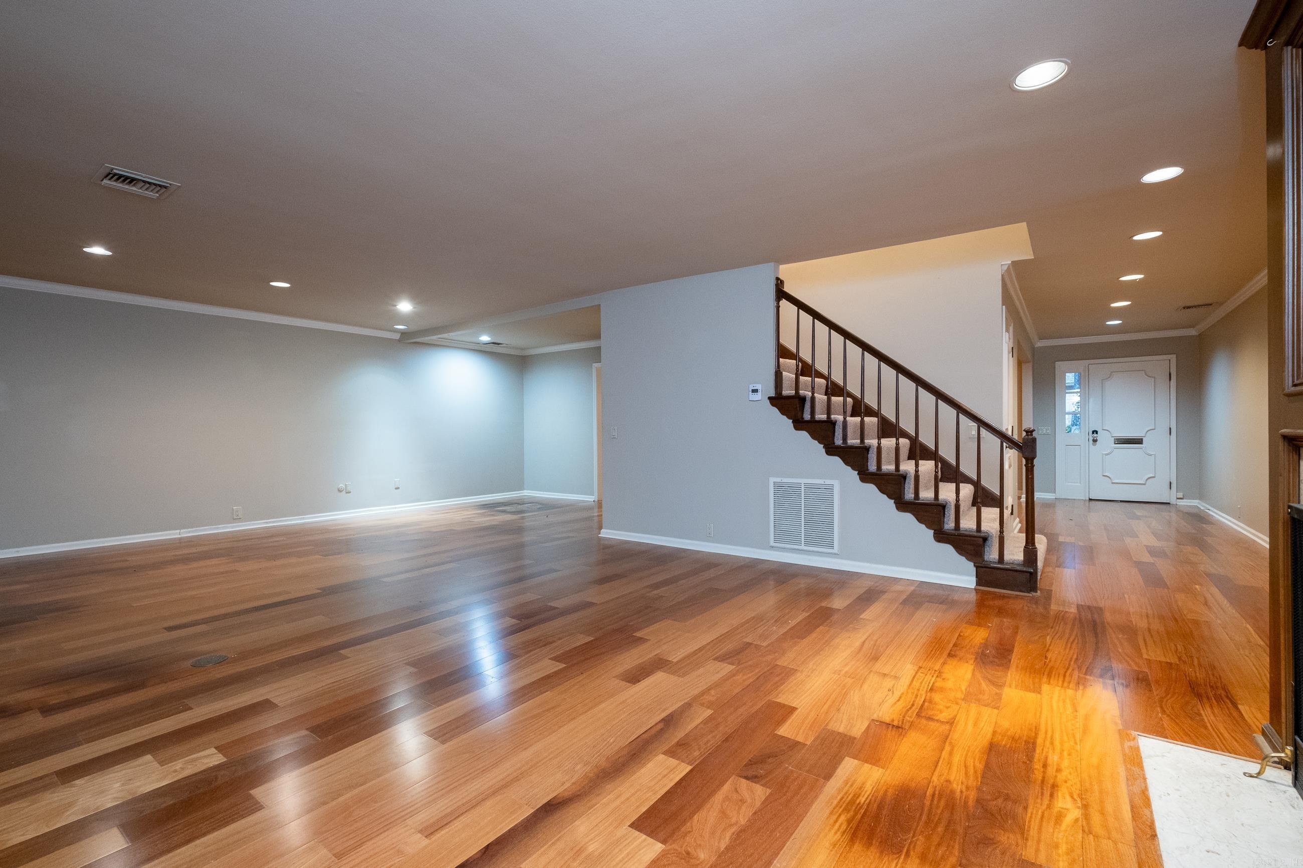 COUNTRY PLACE HPR - Residential