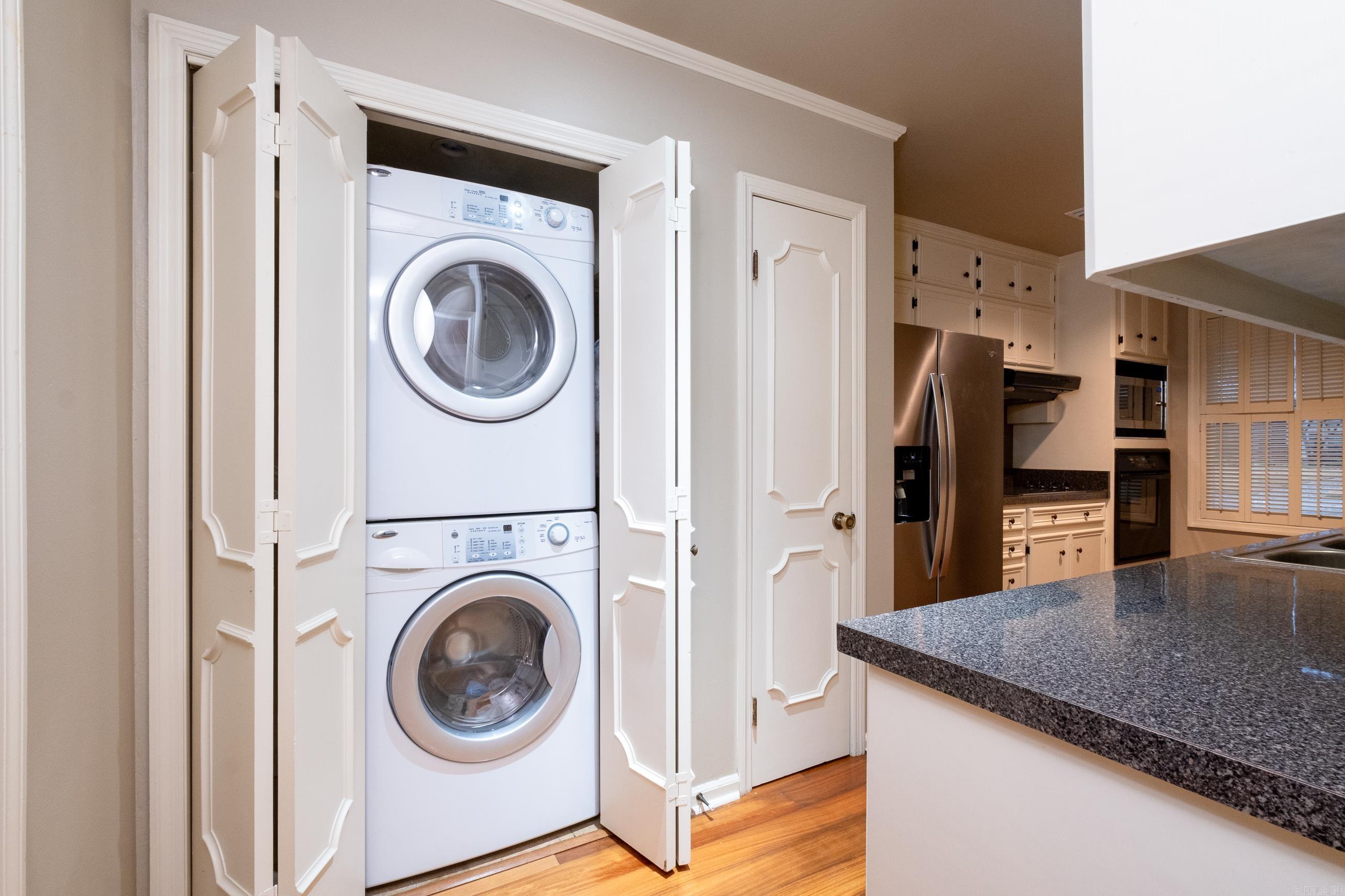 COUNTRY PLACE HPR - Residential