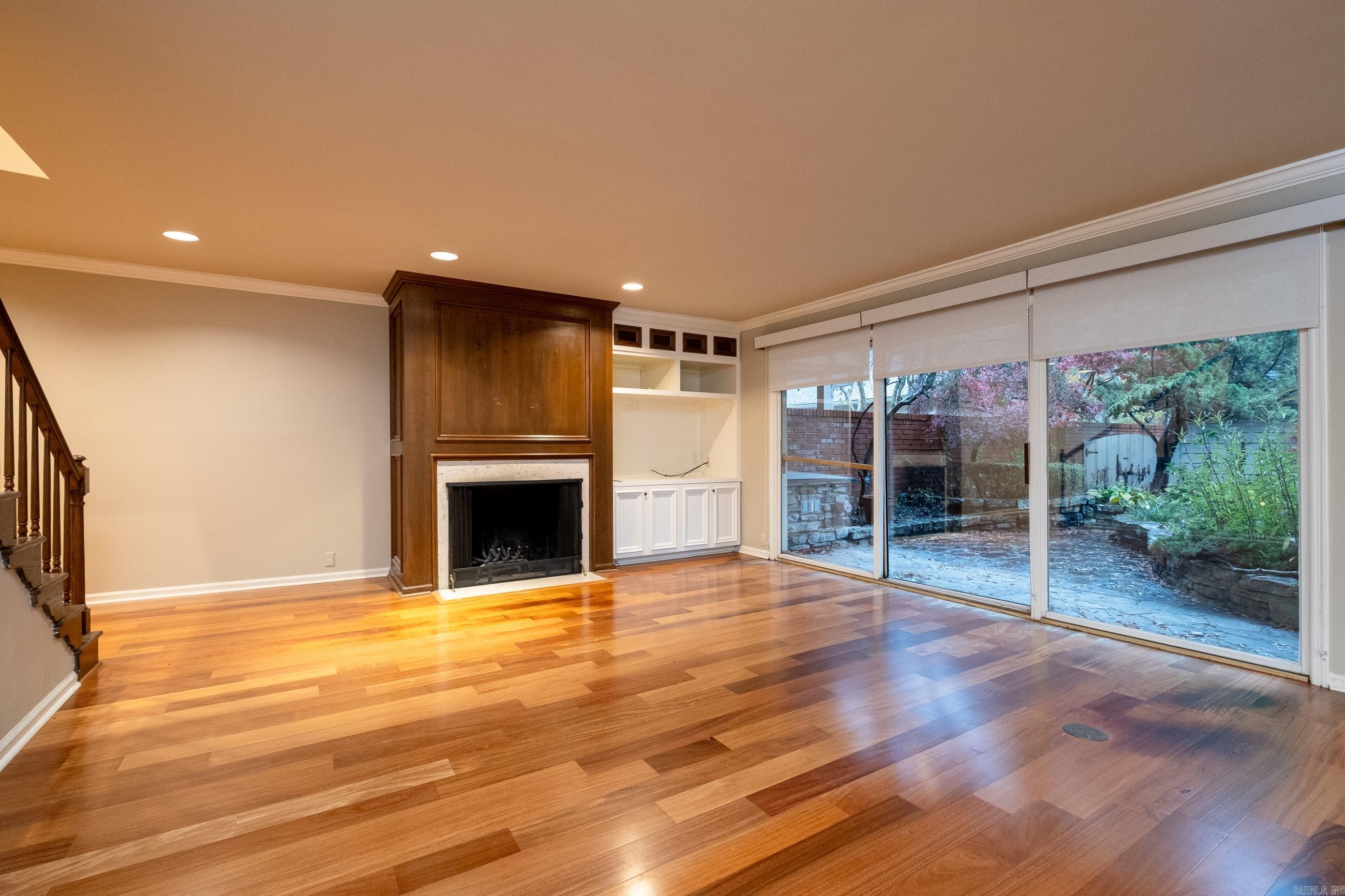 COUNTRY PLACE HPR - Residential