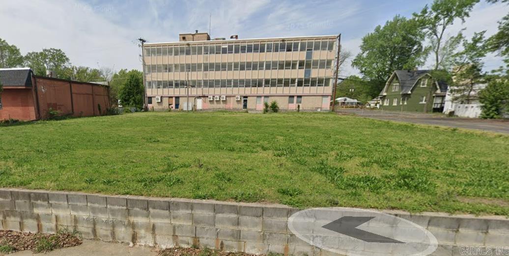 North Argenta - Commercial Sale