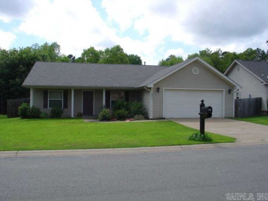 Beautiful home in Eagle Point Subdivision, Convenient  to I-30 and shopping.  Floor plan is split bedroom design.  Great room has a corner fireplace feature.  Formal dining adjoins the Great Room, breakfast area has a bay window.  House had a new architectural shingles in the couple of years.