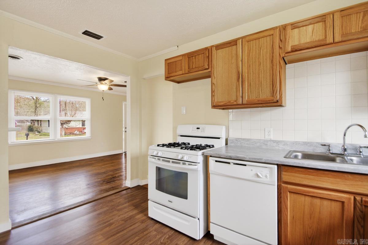 VALLEY VIEW - Residential