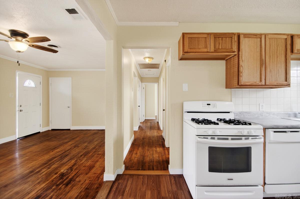 VALLEY VIEW - Residential