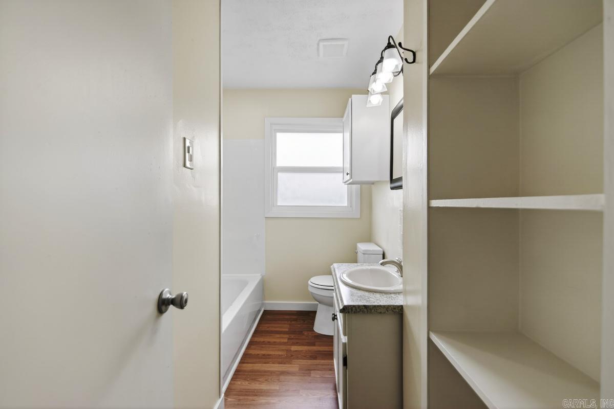 VALLEY VIEW - Residential