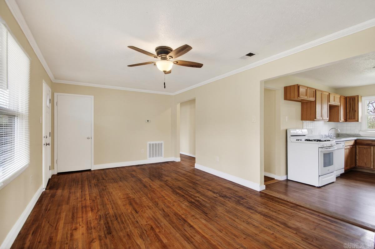 VALLEY VIEW - Residential