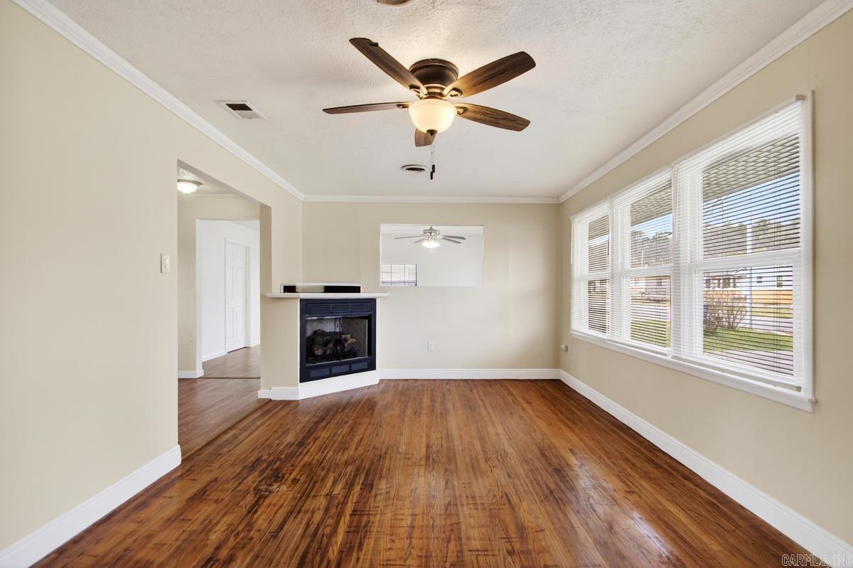 VALLEY VIEW - Residential