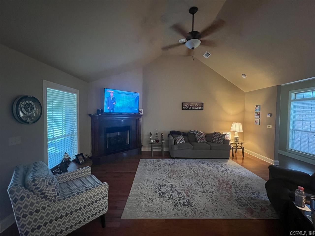 MOORE ESTATES - Residential