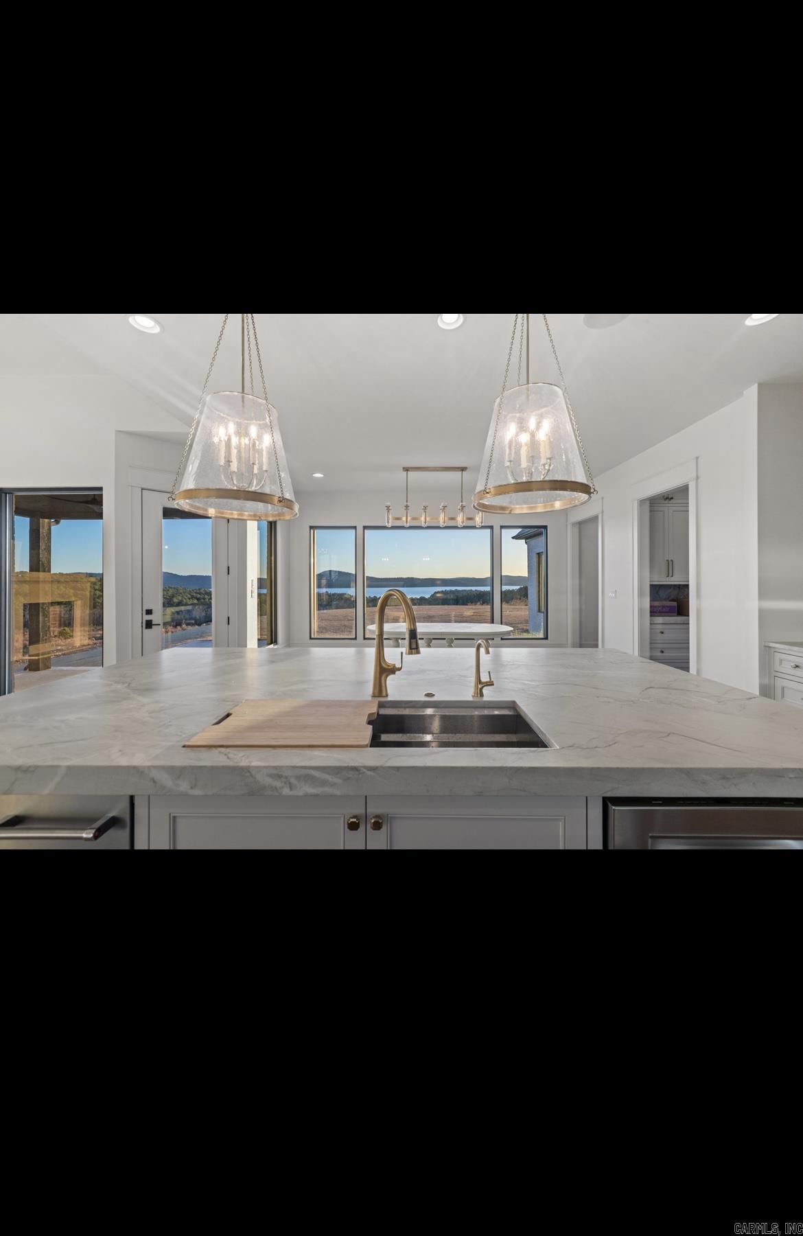 WATERVIEW ESTATES - Residential