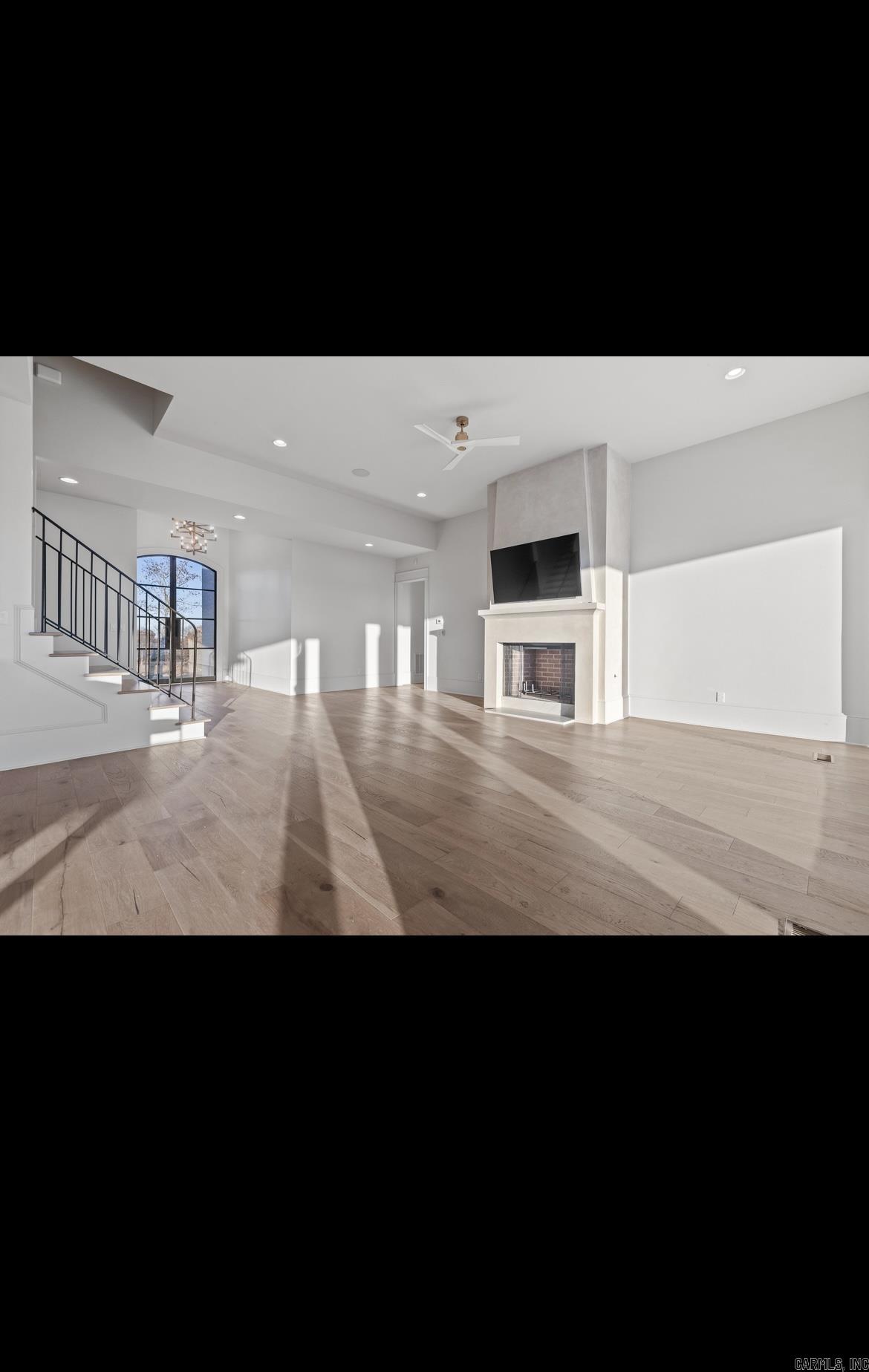 WATERVIEW ESTATES - Residential