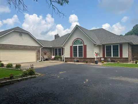 Piggott, AR 72454