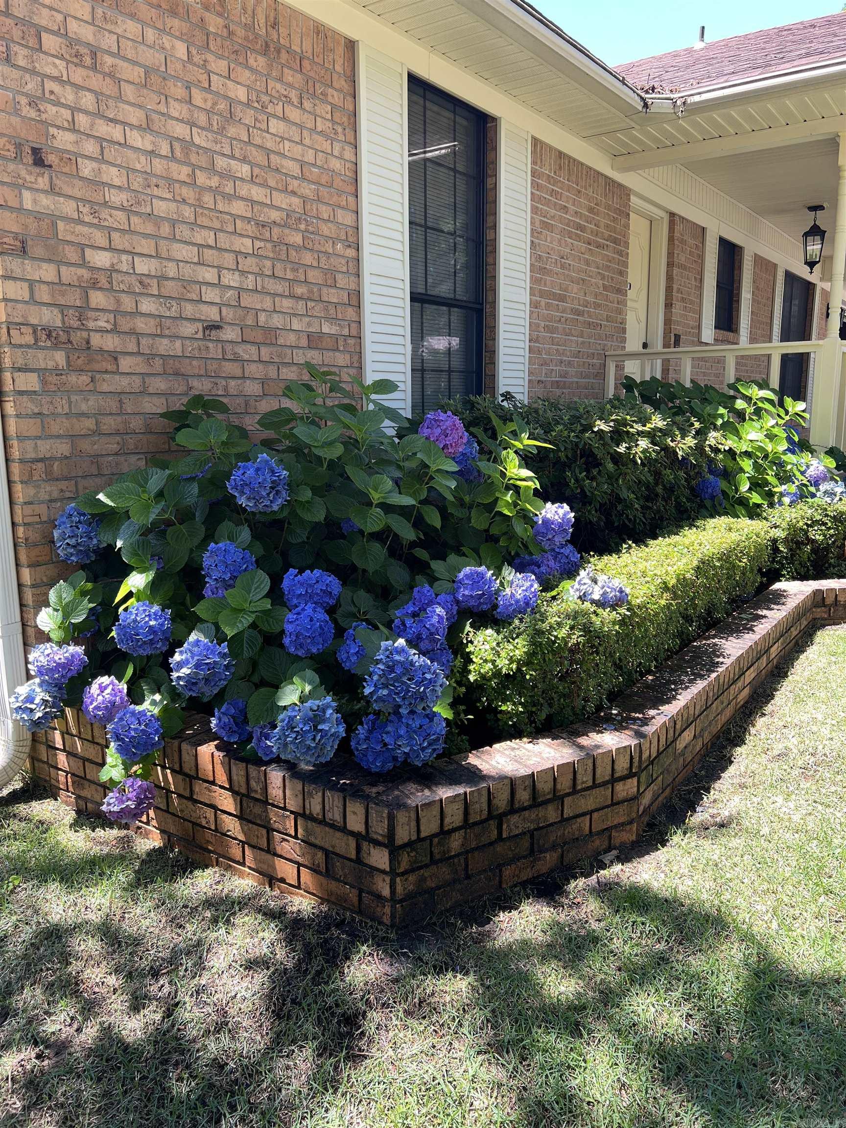 OAKBROOKE - Residential