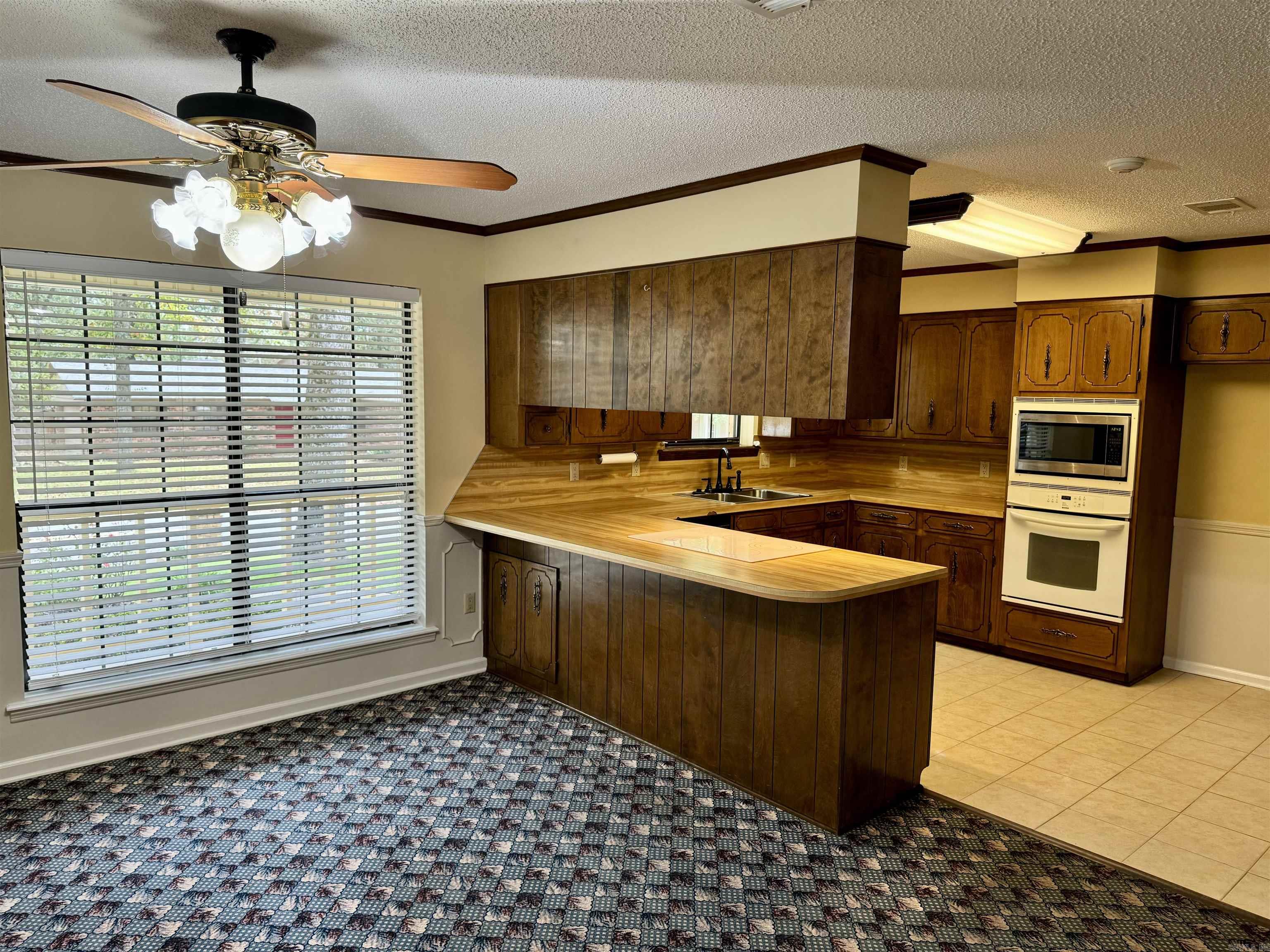 OAKBROOKE - Residential