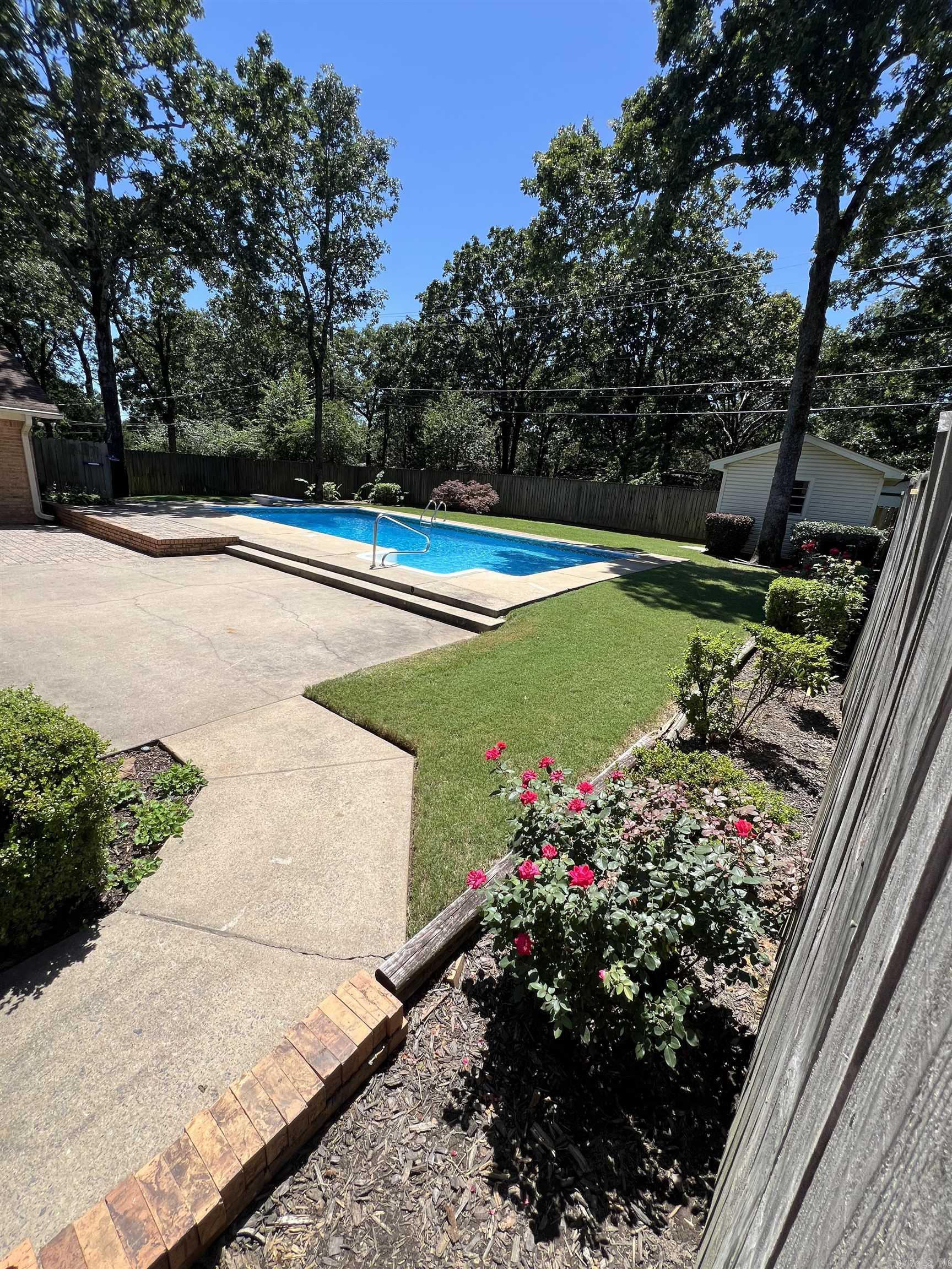 OAKBROOKE - Residential