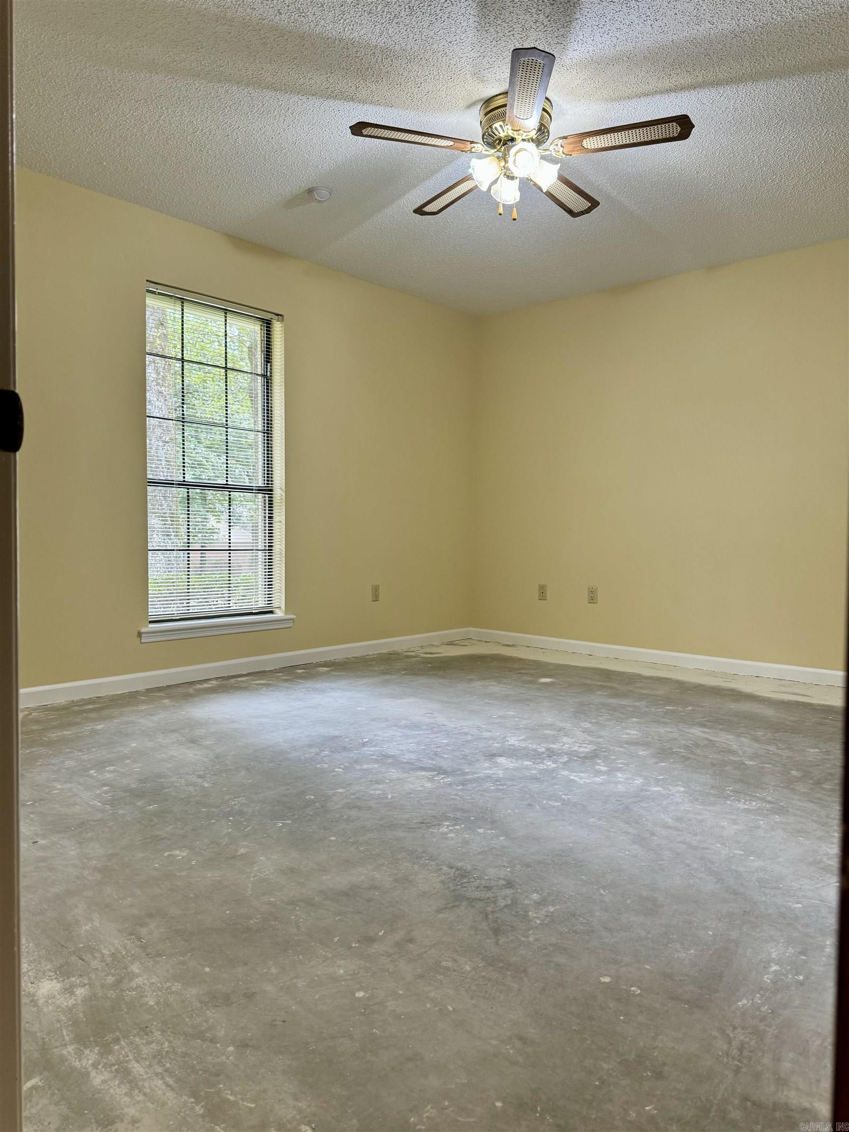 OAKBROOKE - Residential