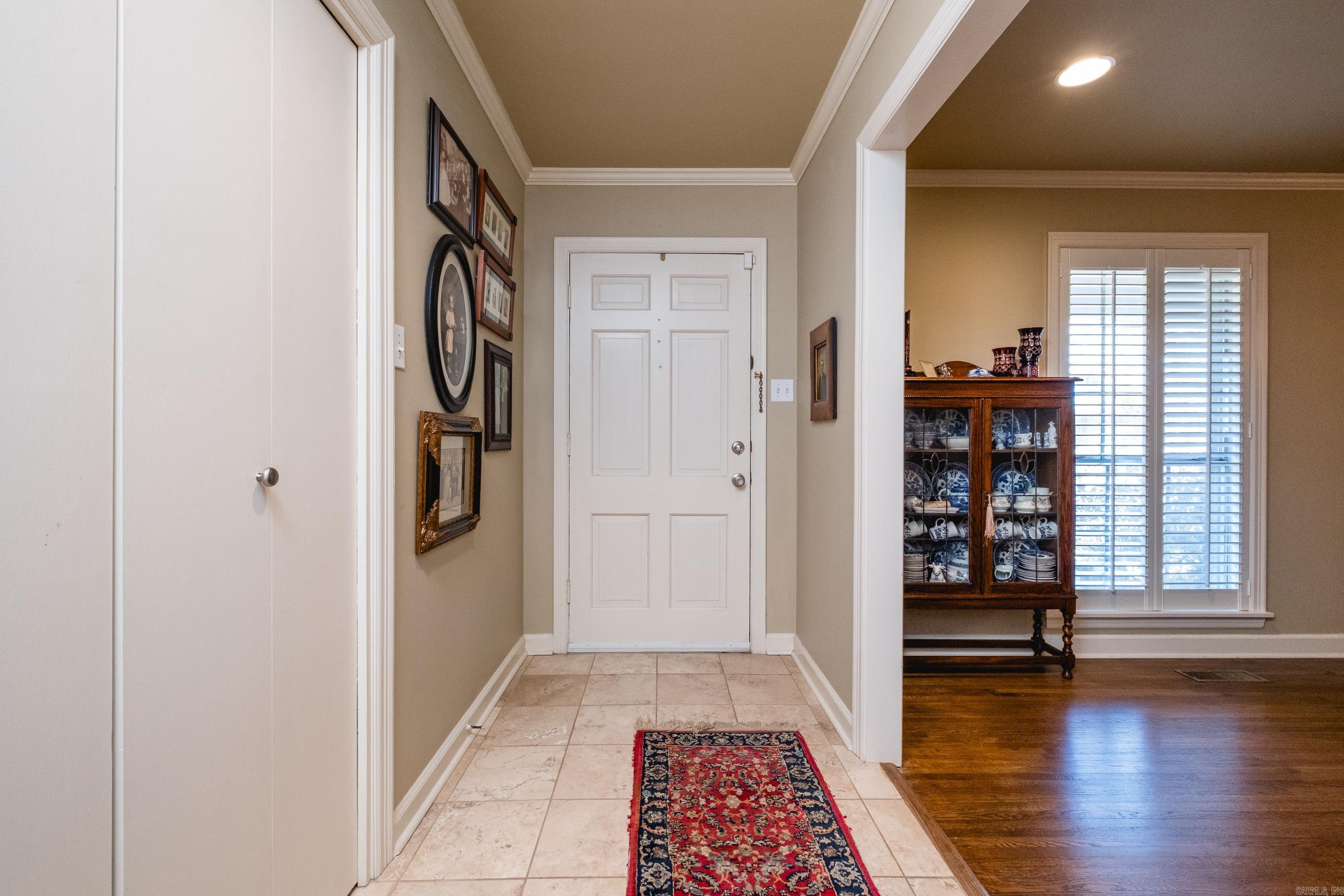 Mcintosh 2nd - Residential