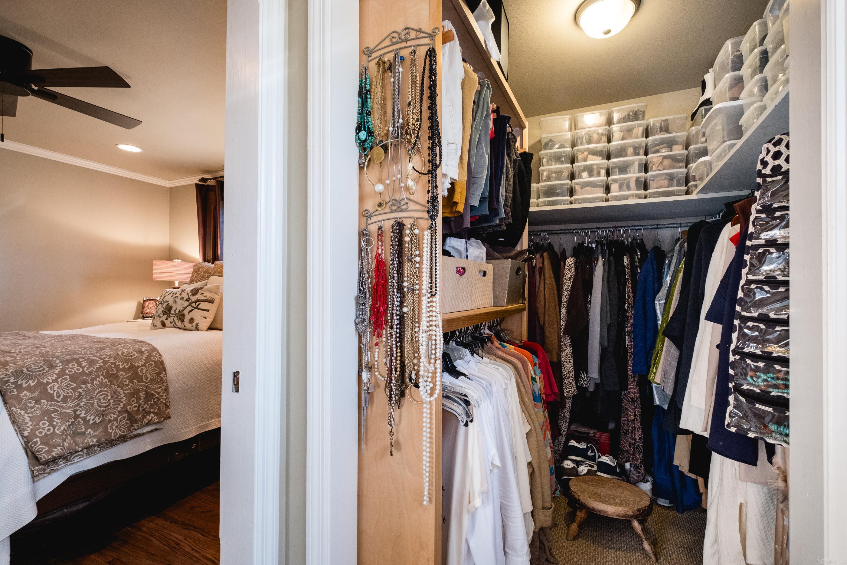 Mcintosh 2nd - Residential