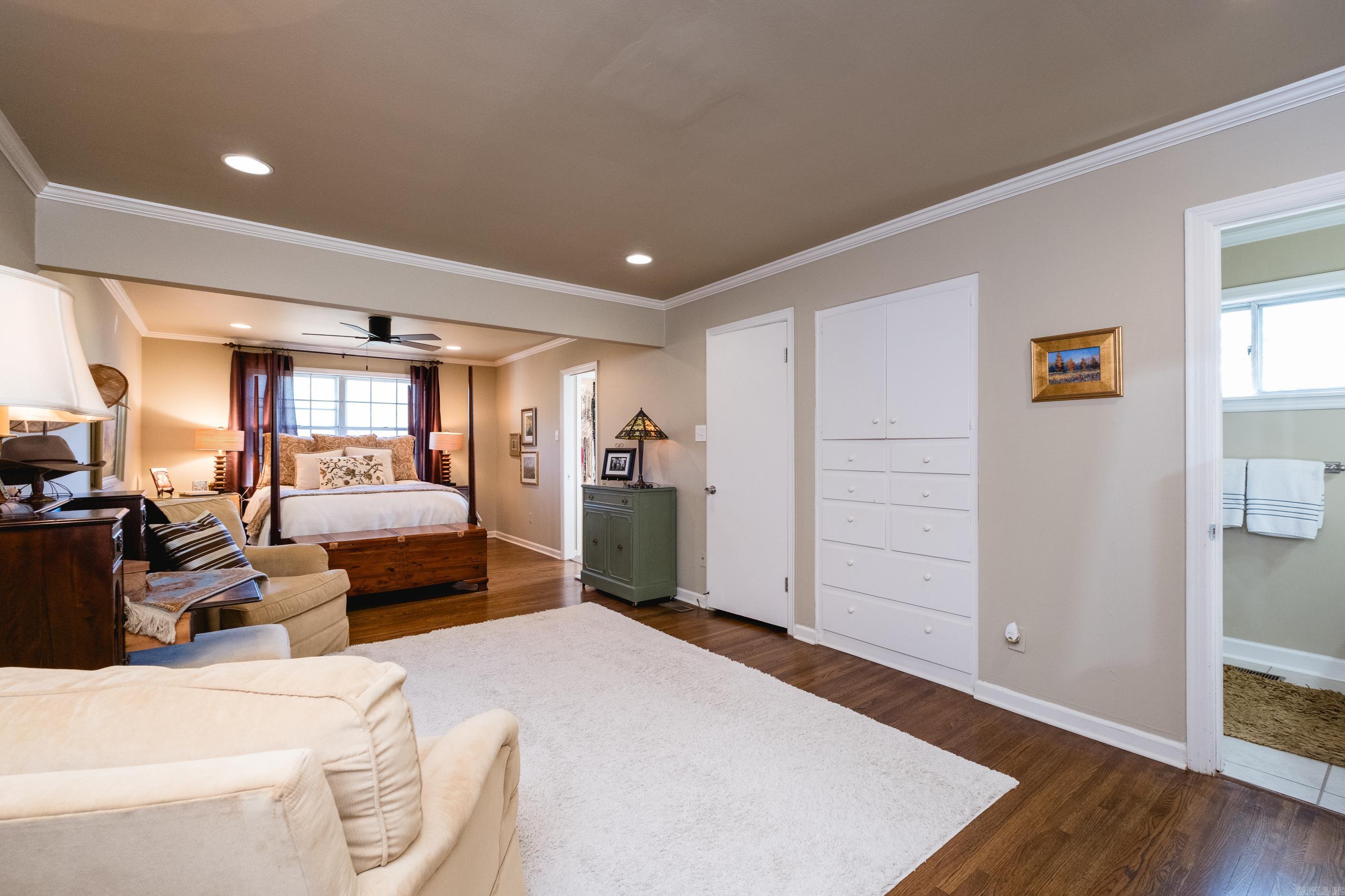 Mcintosh 2nd - Residential