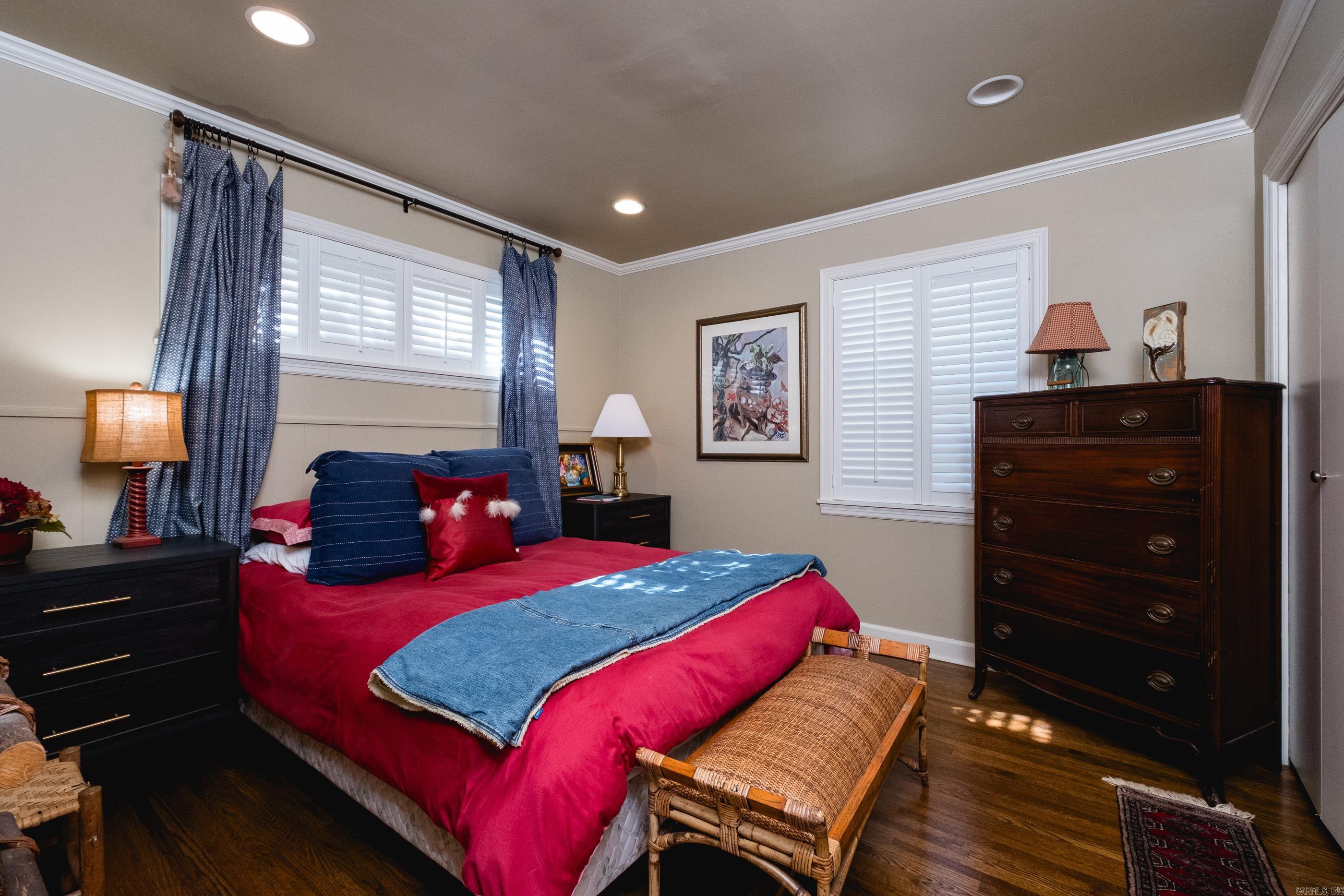 Mcintosh 2nd - Residential