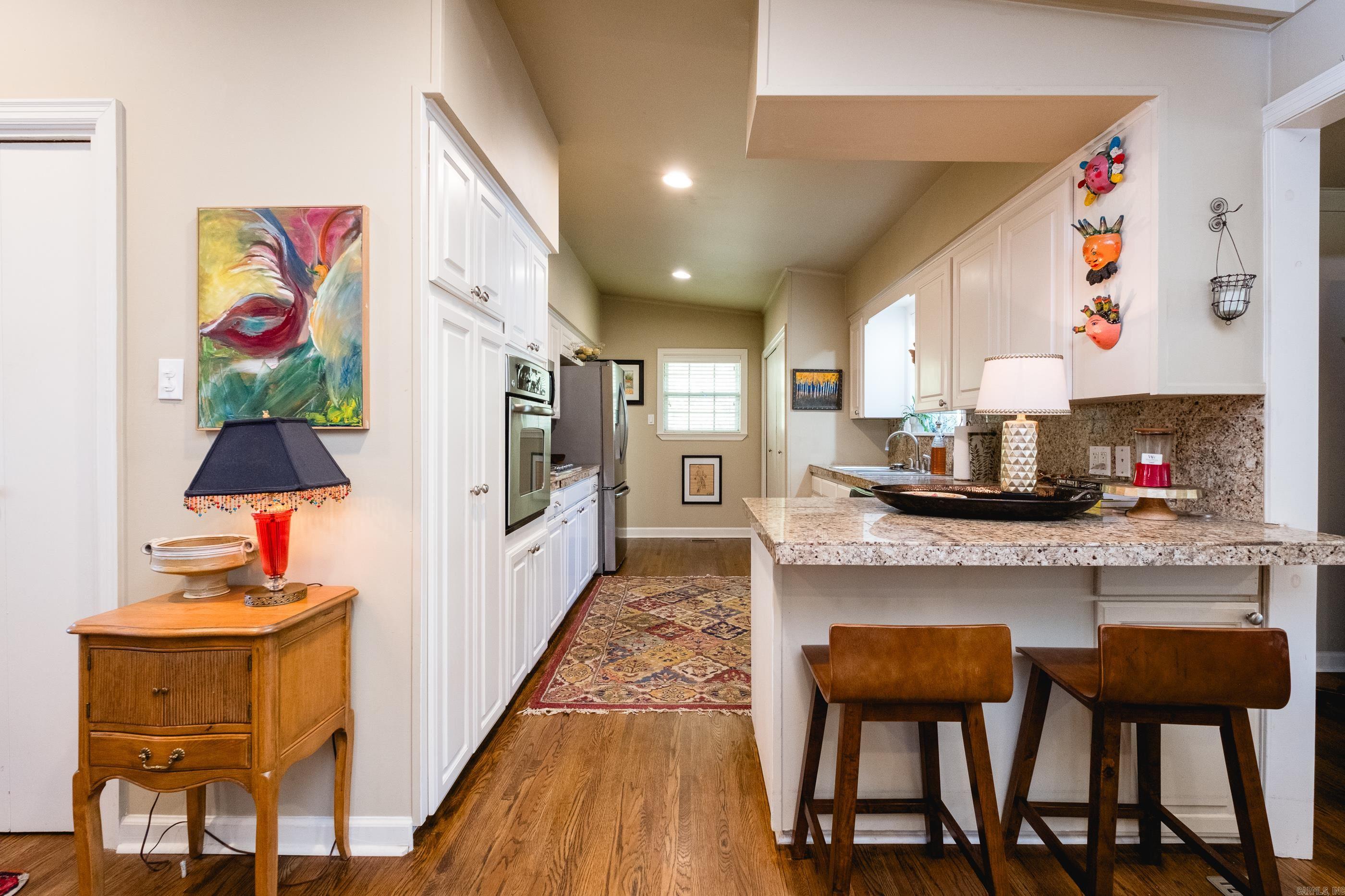 Mcintosh 2nd - Residential