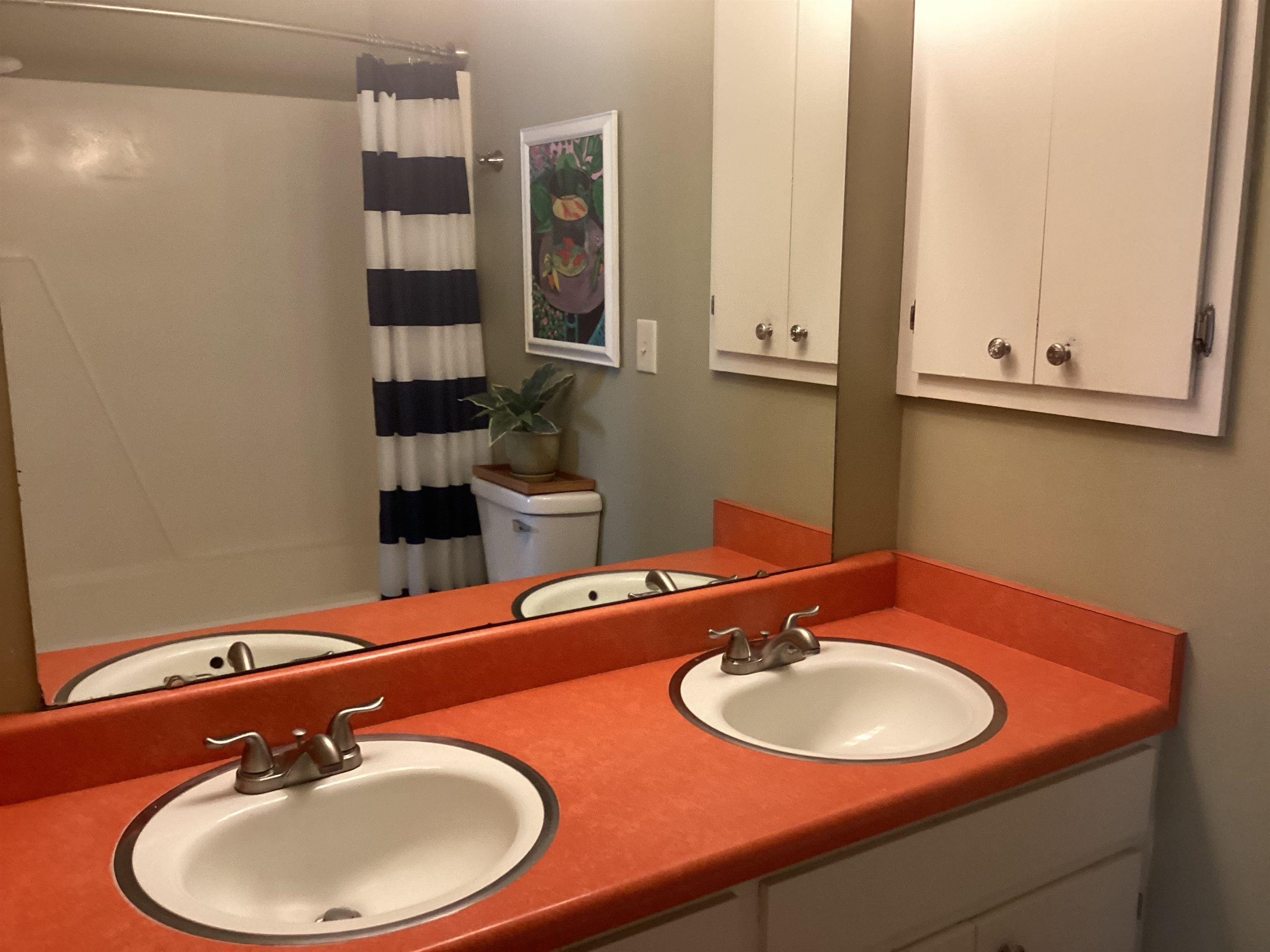 KIMA THIRD - Residential