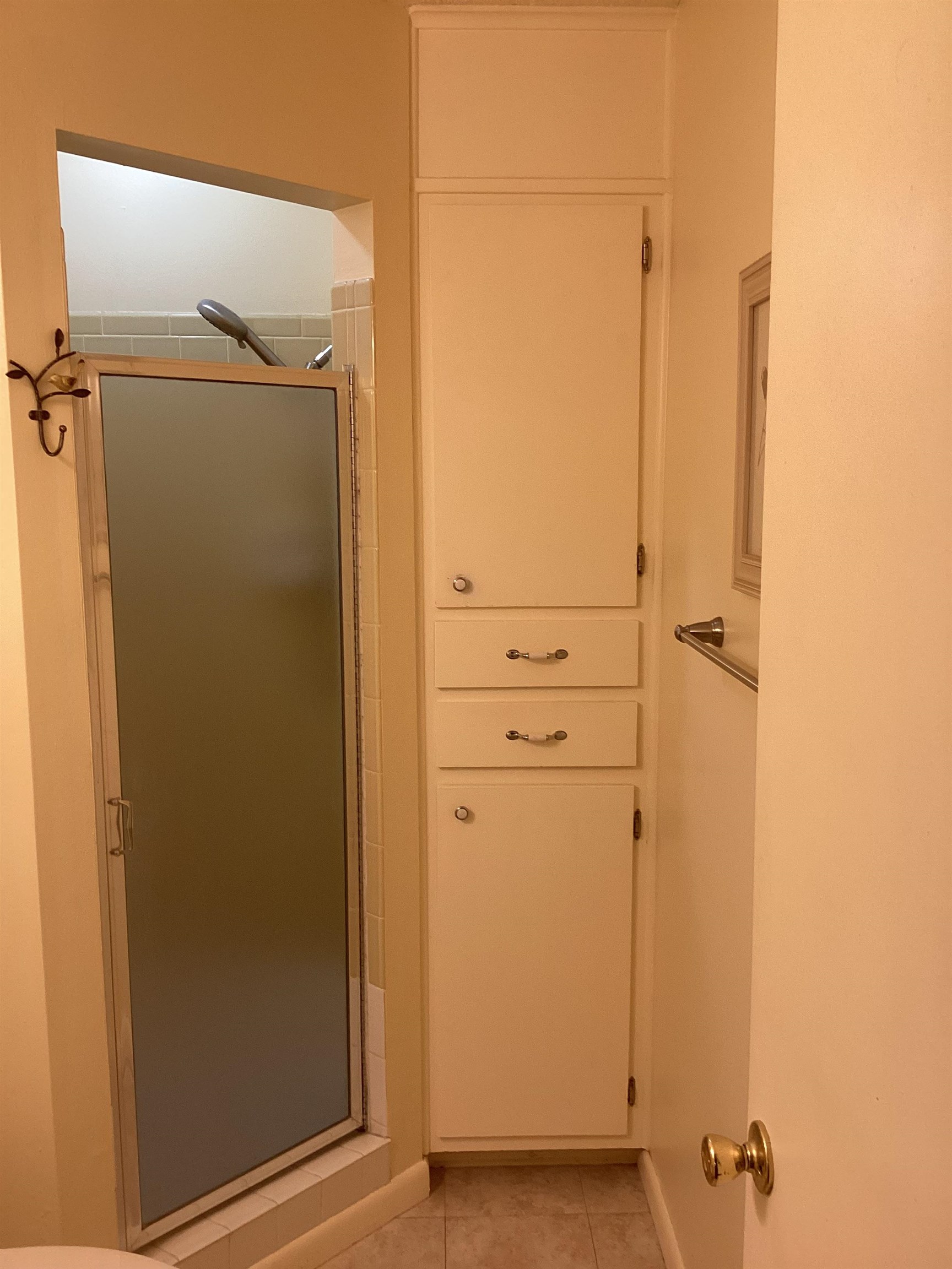 KIMA THIRD - Residential