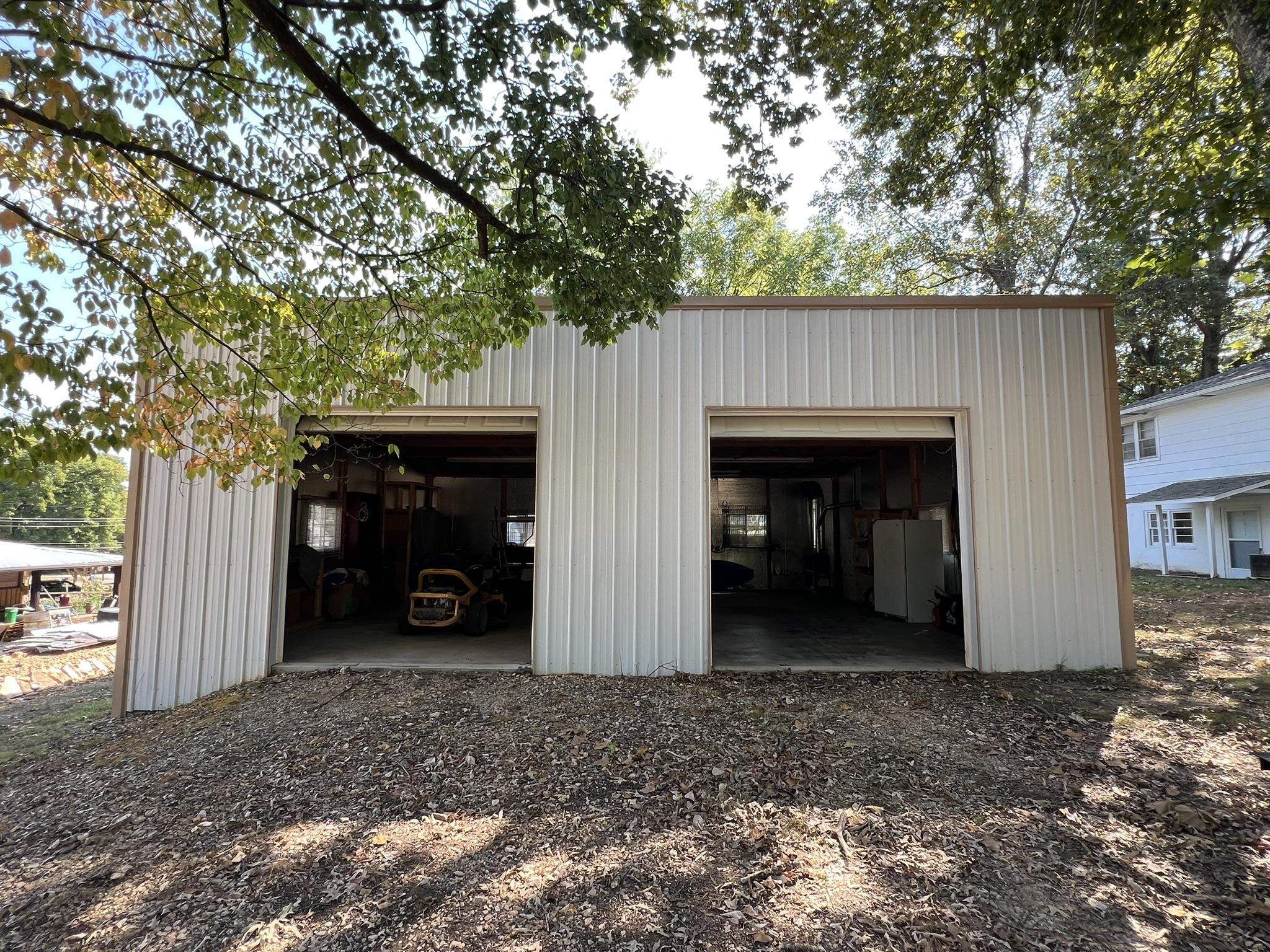 Metes & Bounds - Residential