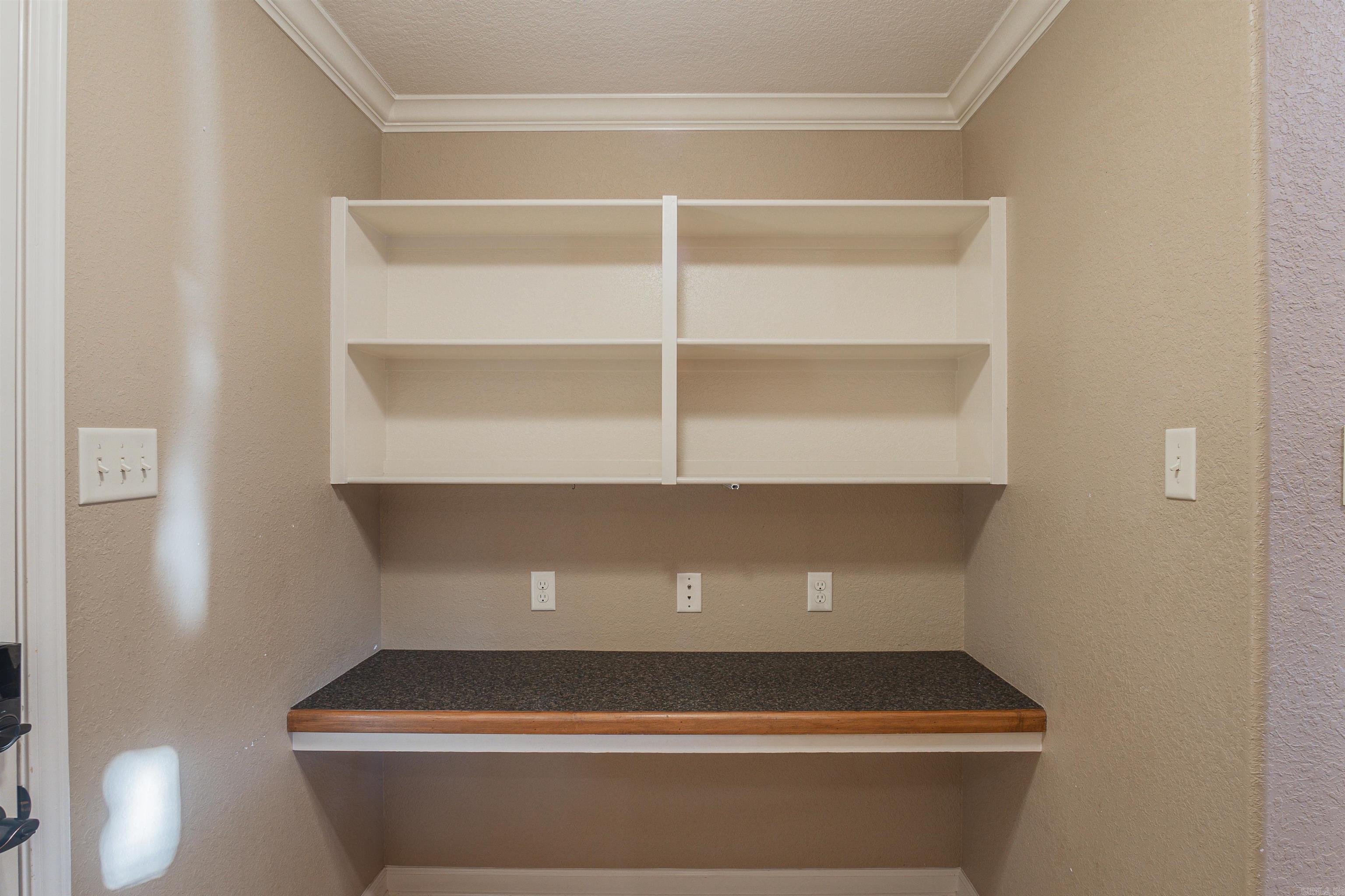 JAXON TERRACE - Residential