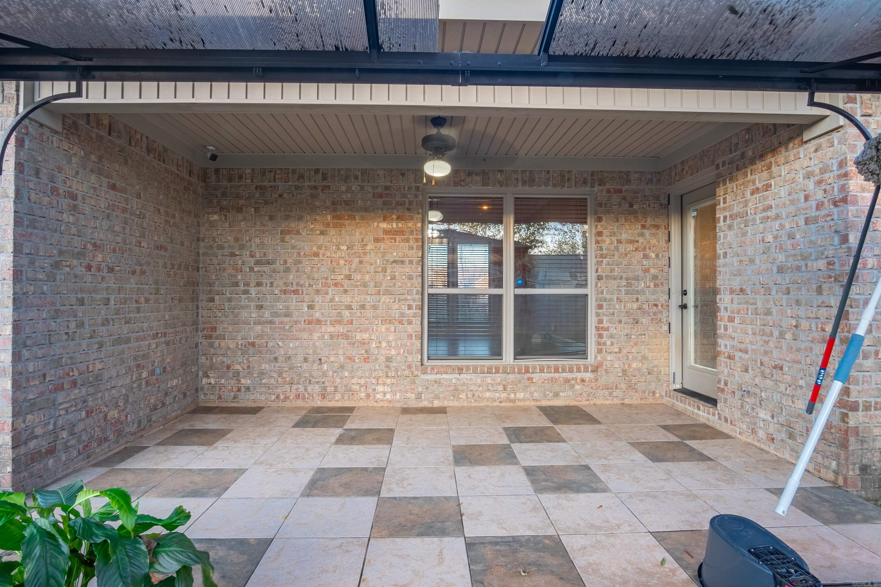 JAXON TERRACE - Residential