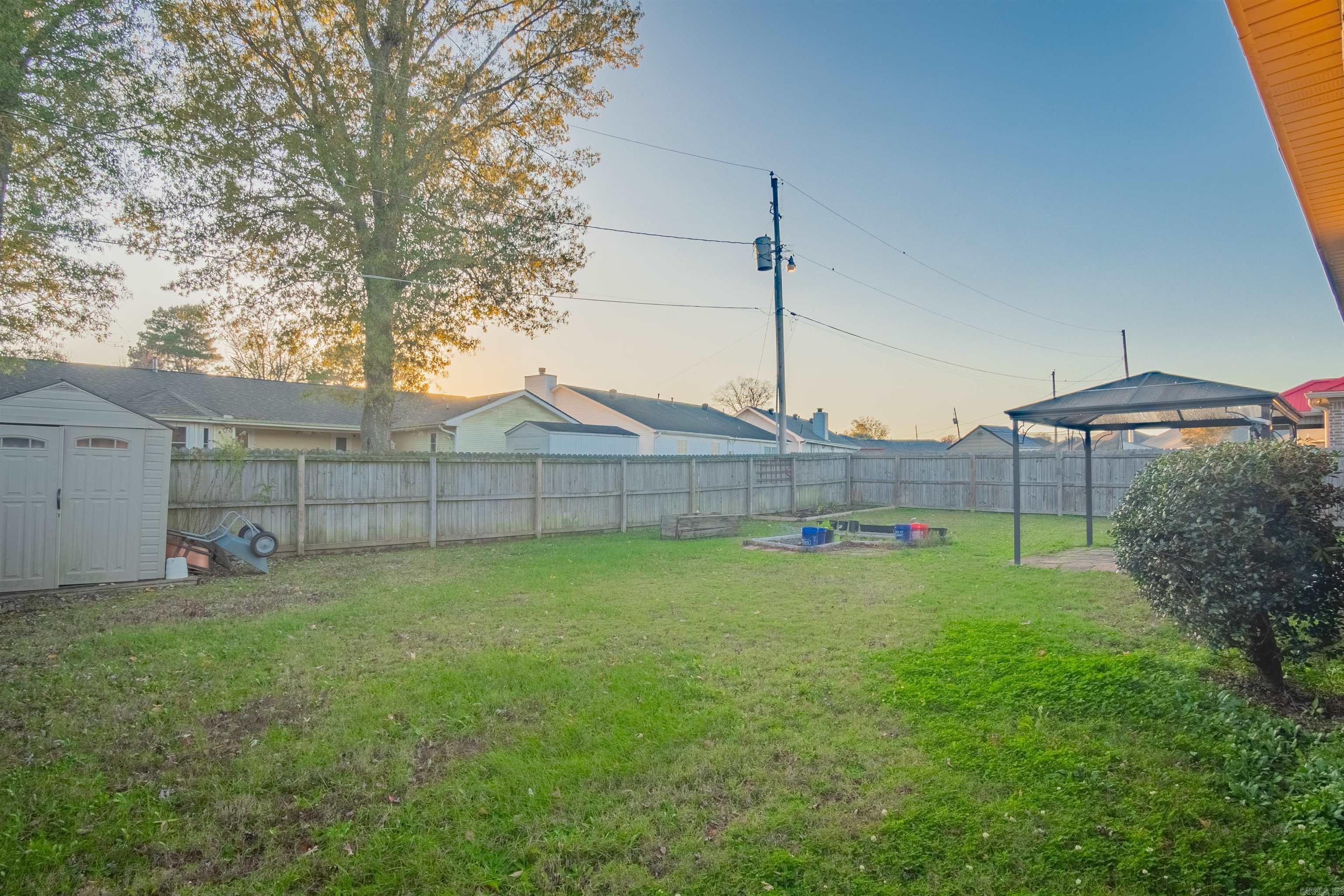 JAXON TERRACE - Residential