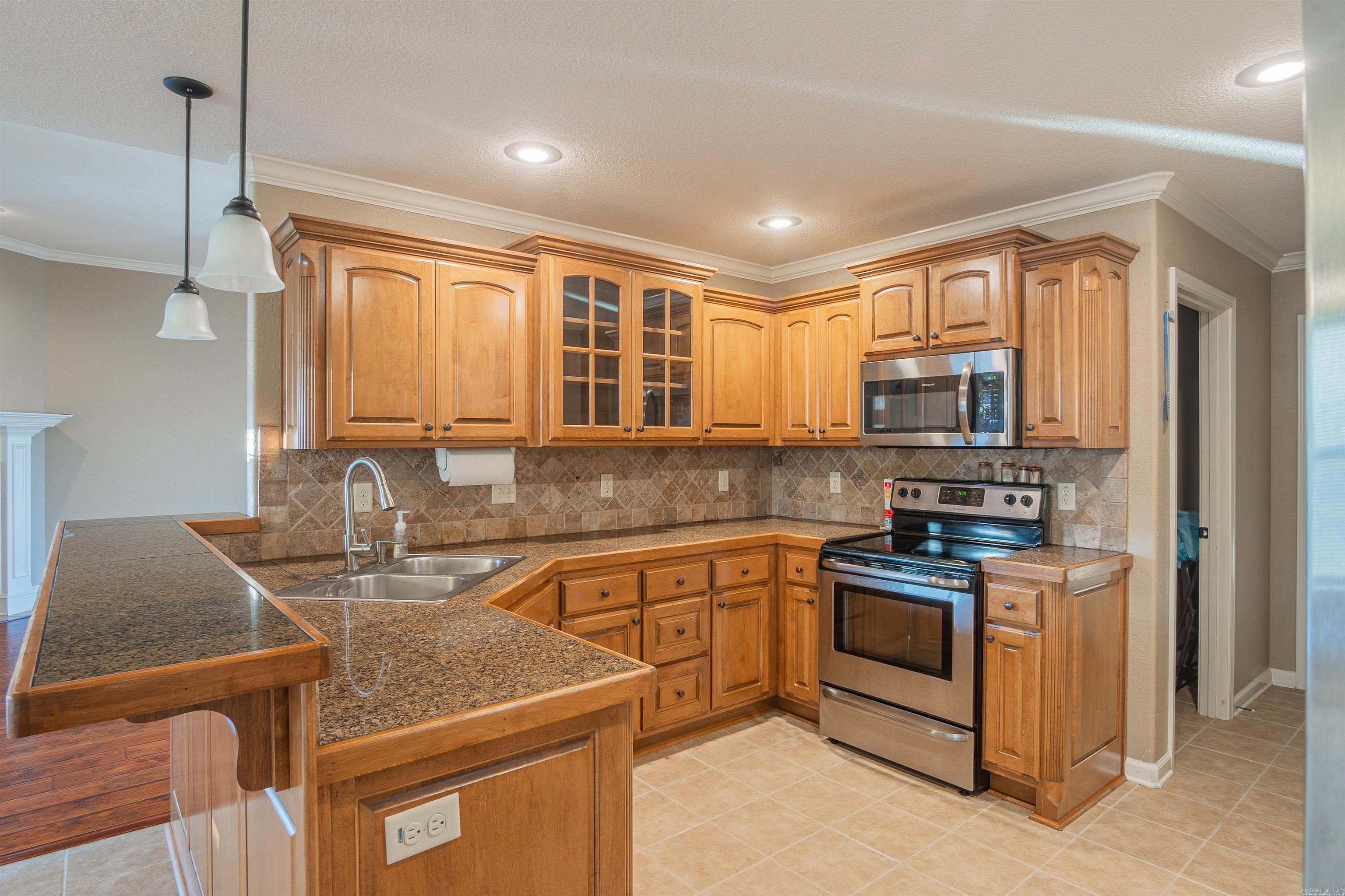 JAXON TERRACE - Residential