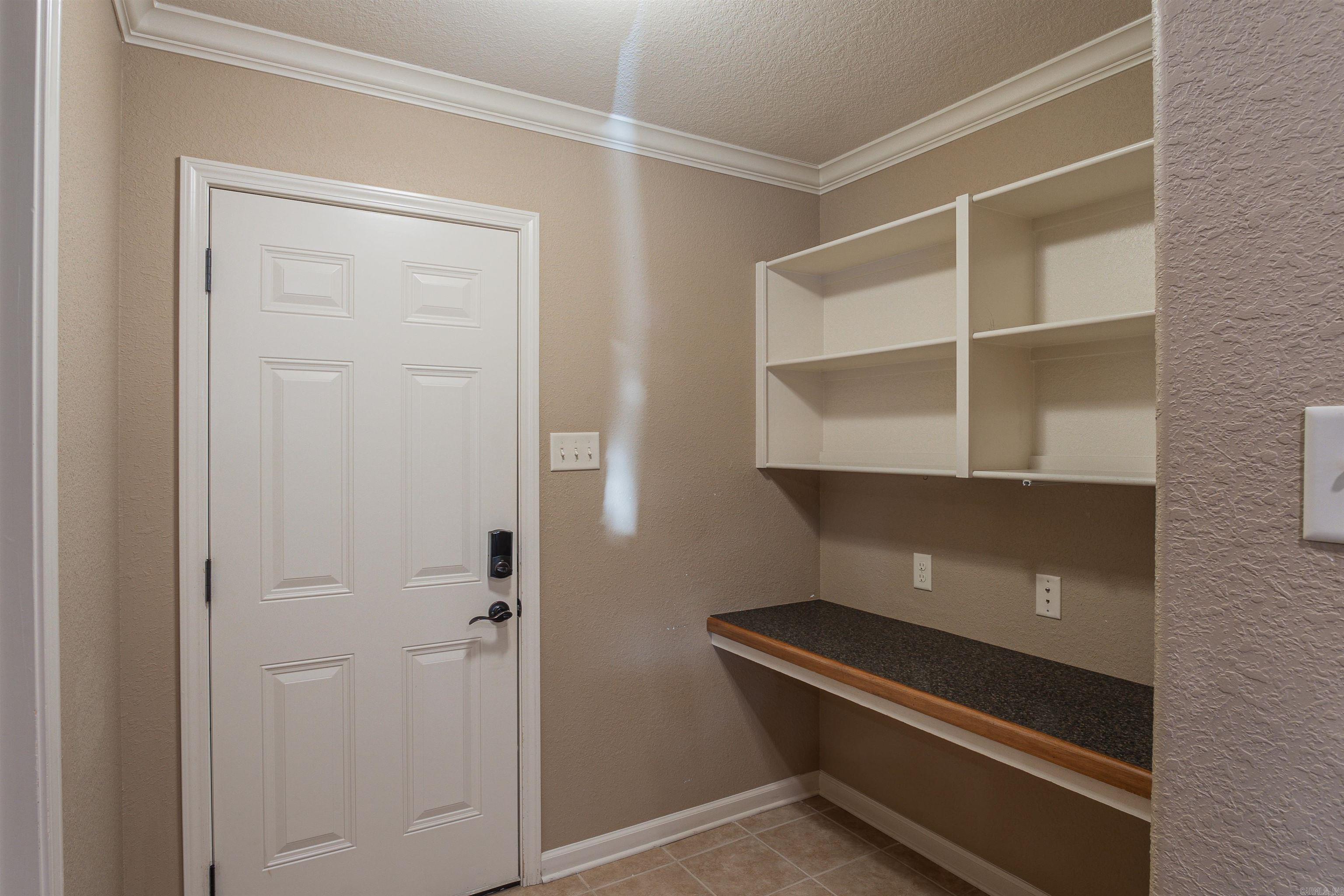 JAXON TERRACE - Residential