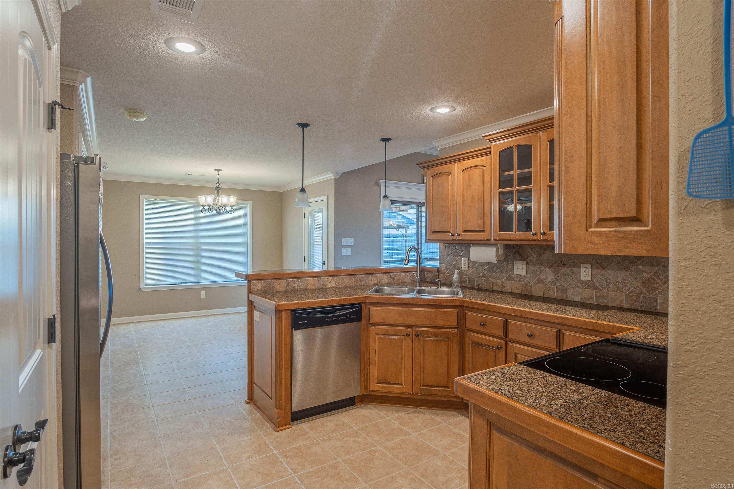 JAXON TERRACE - Residential