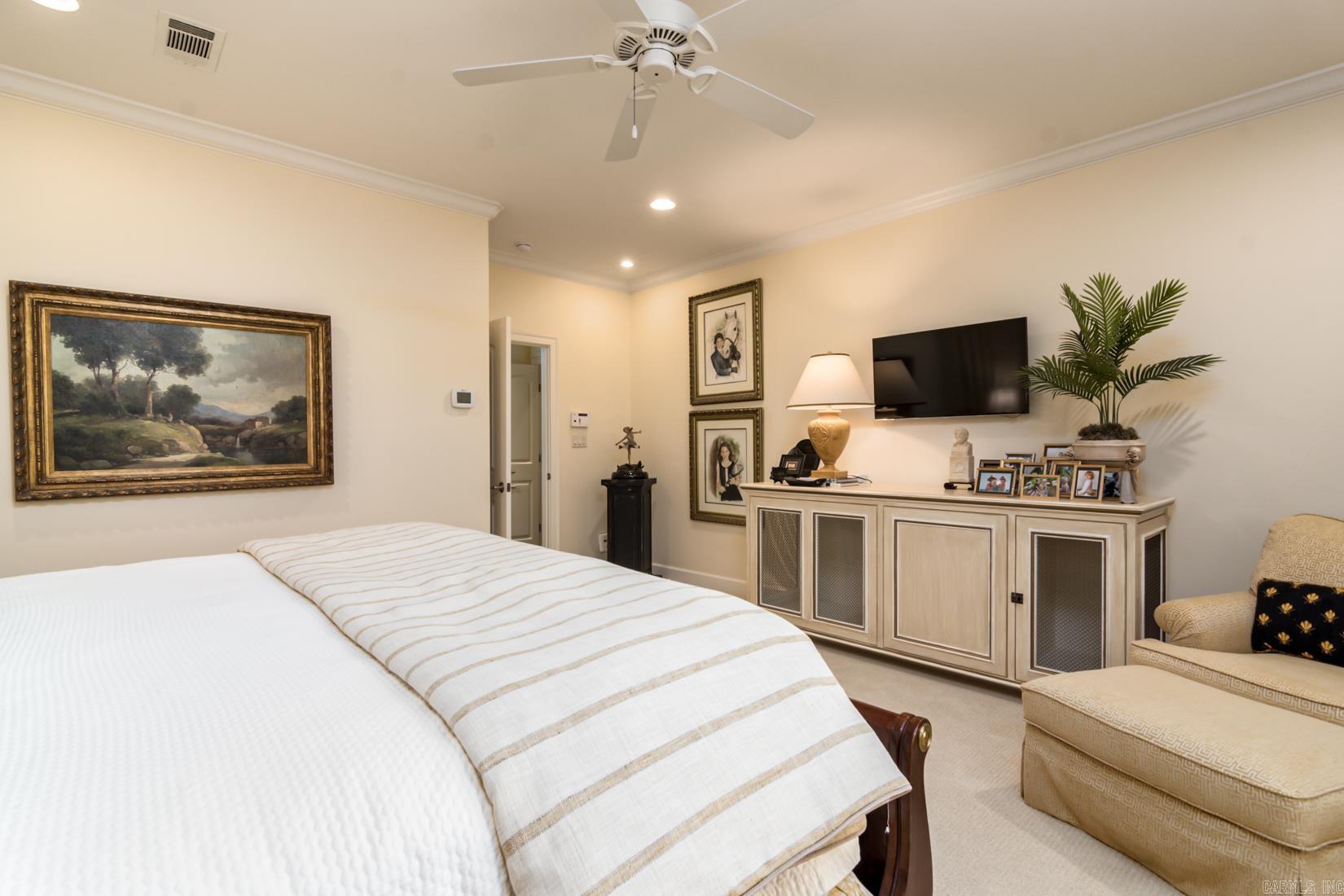 HICKORY POINTE ADDN - Residential