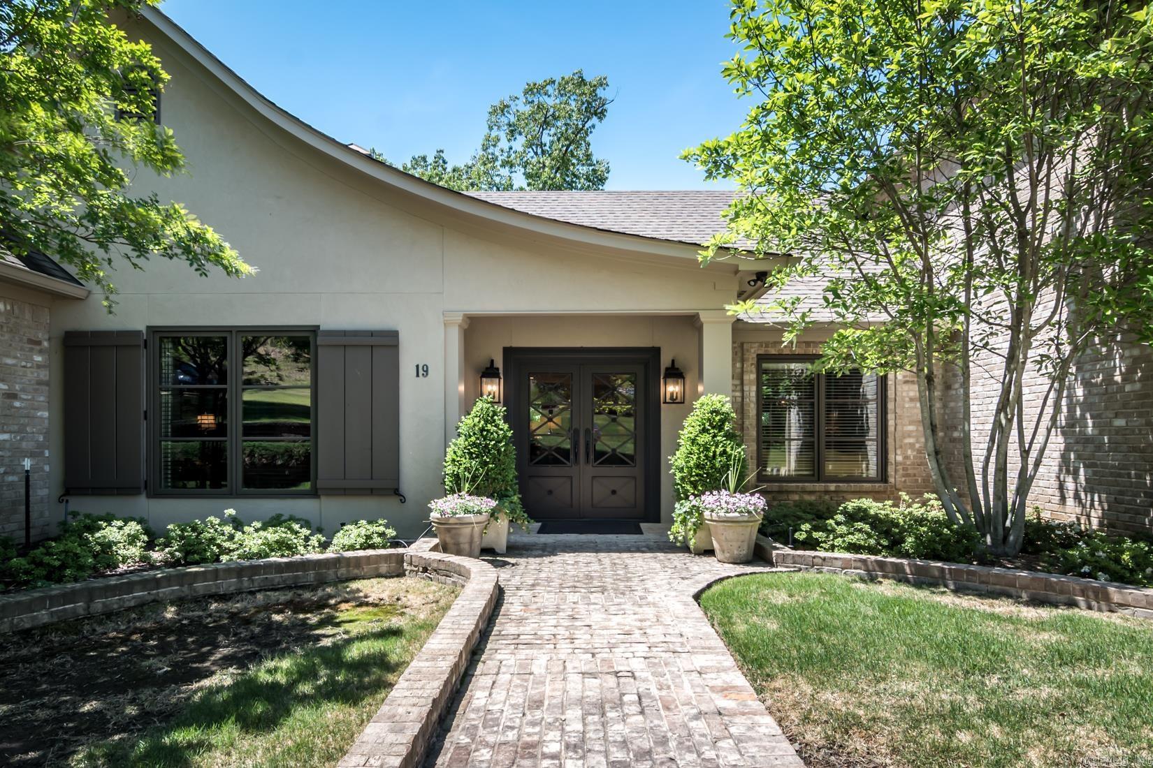 HICKORY POINTE ADDN - Residential