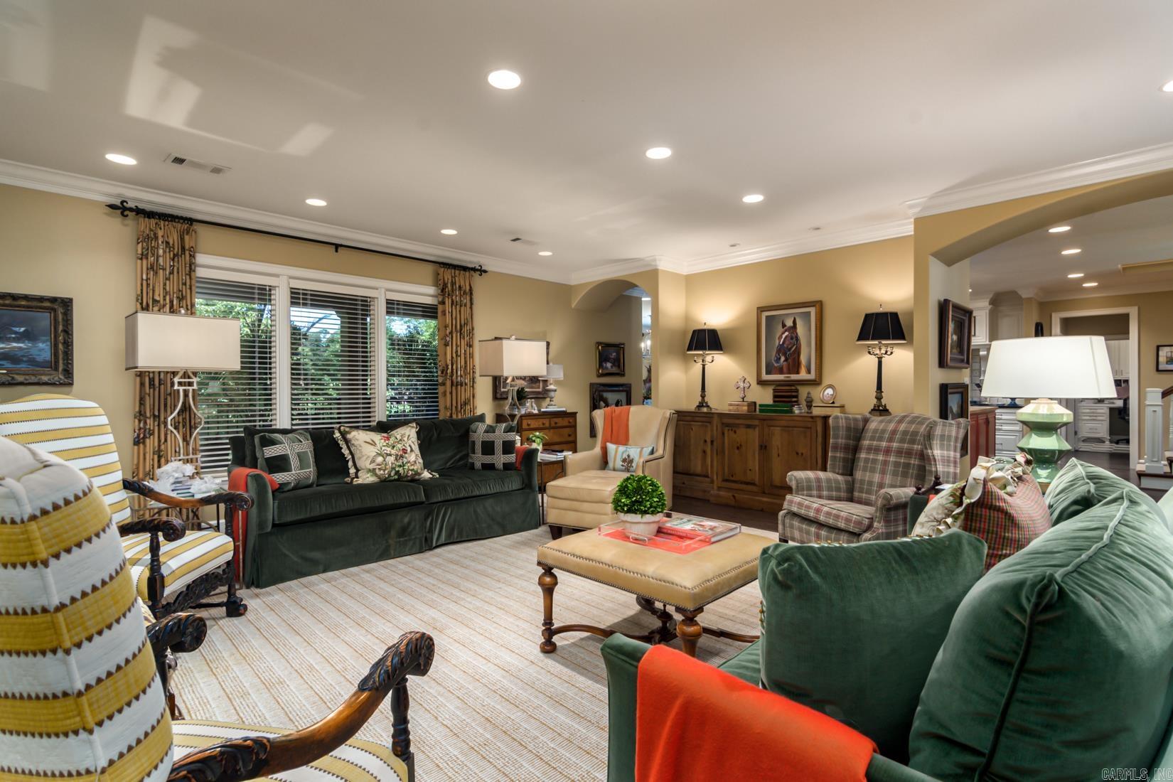 HICKORY POINTE ADDN - Residential