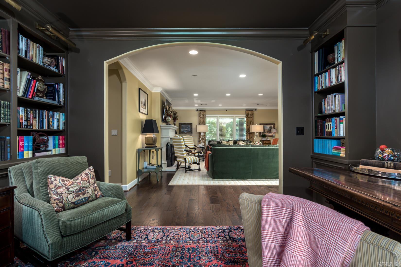 HICKORY POINTE ADDN - Residential