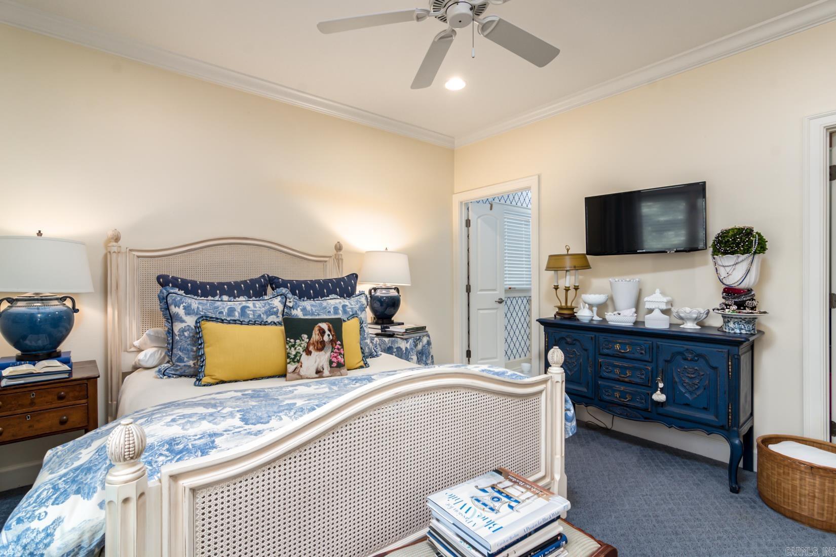 HICKORY POINTE ADDN - Residential