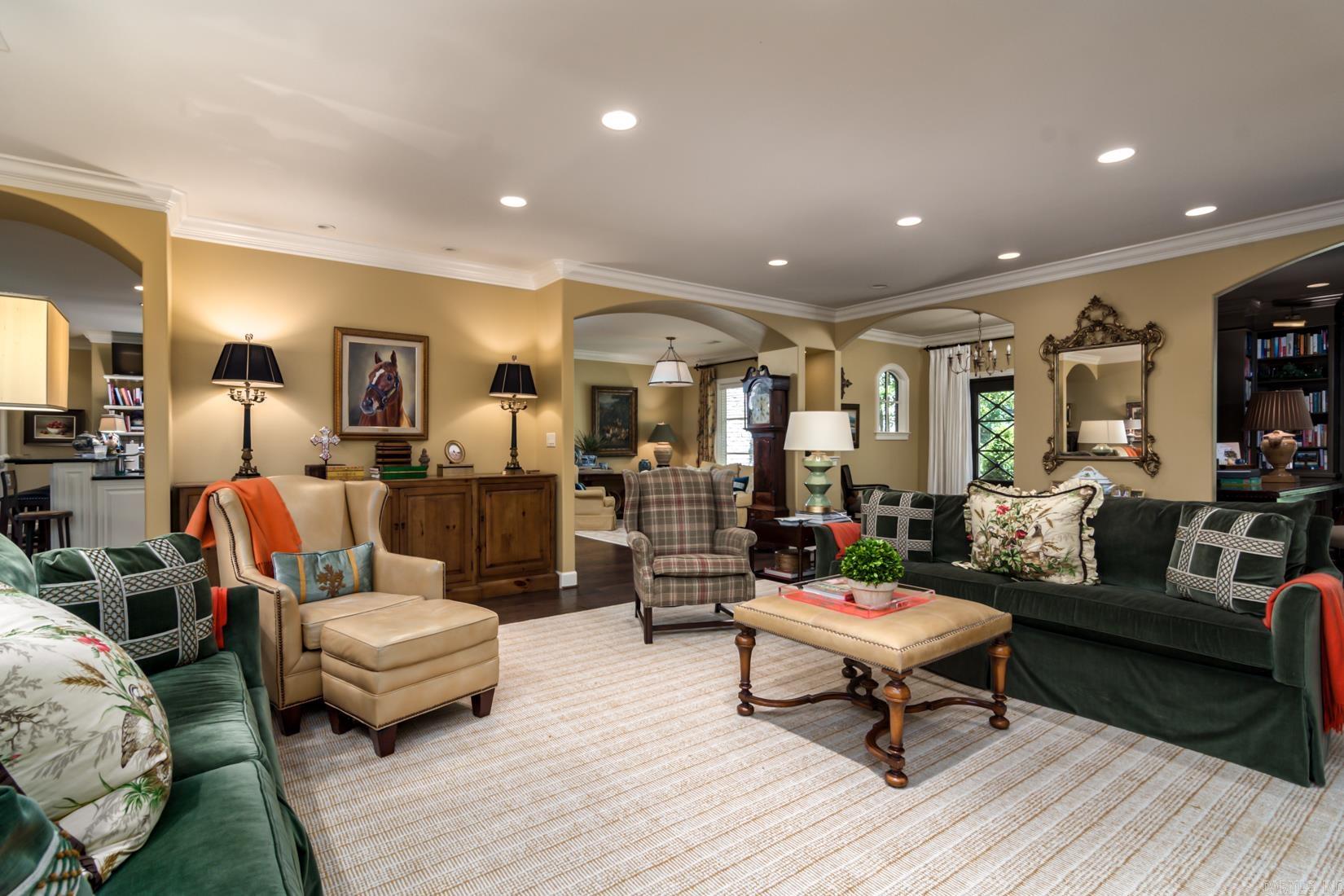 HICKORY POINTE ADDN - Residential