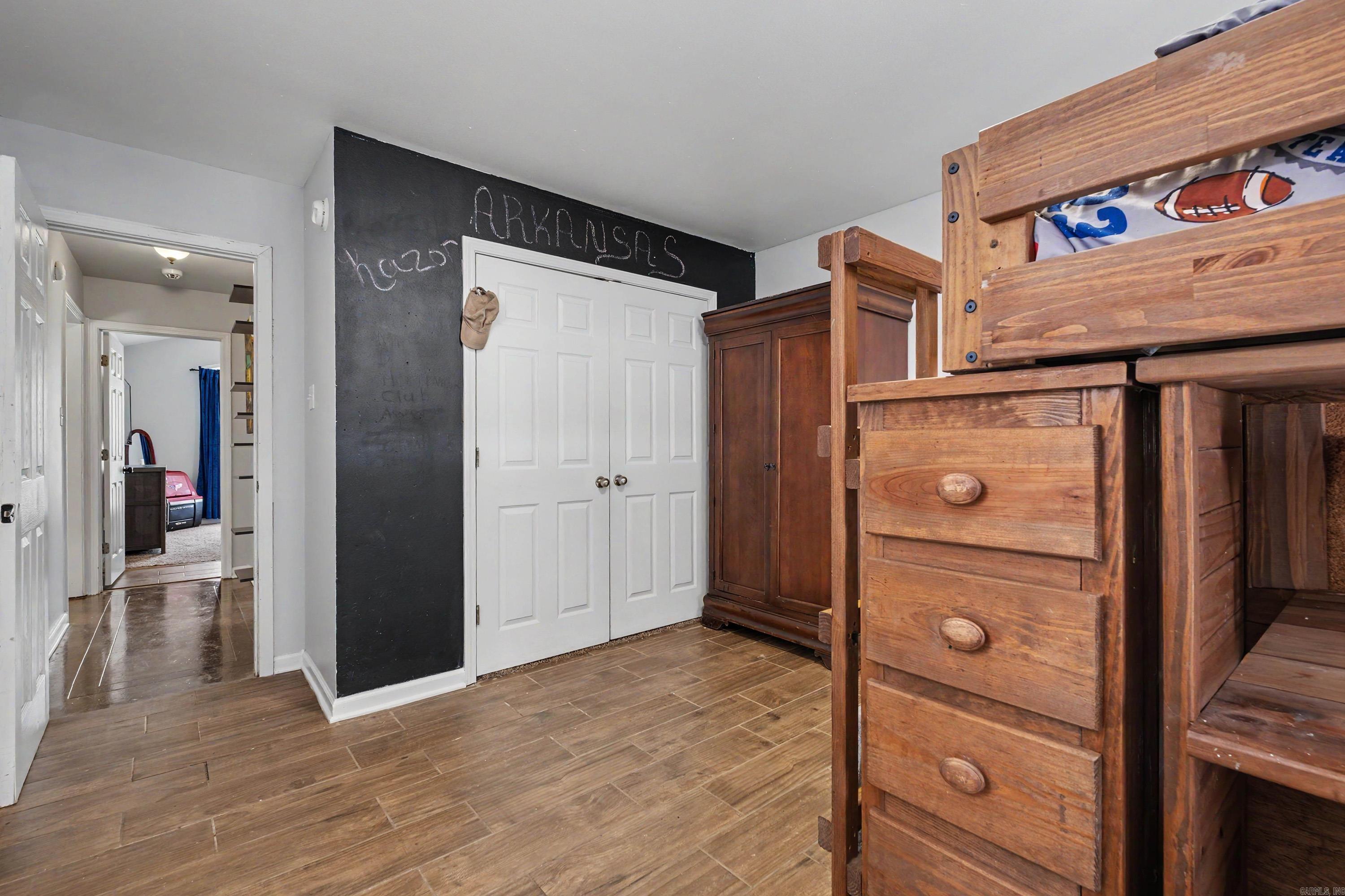 Oak Shadows - Residential