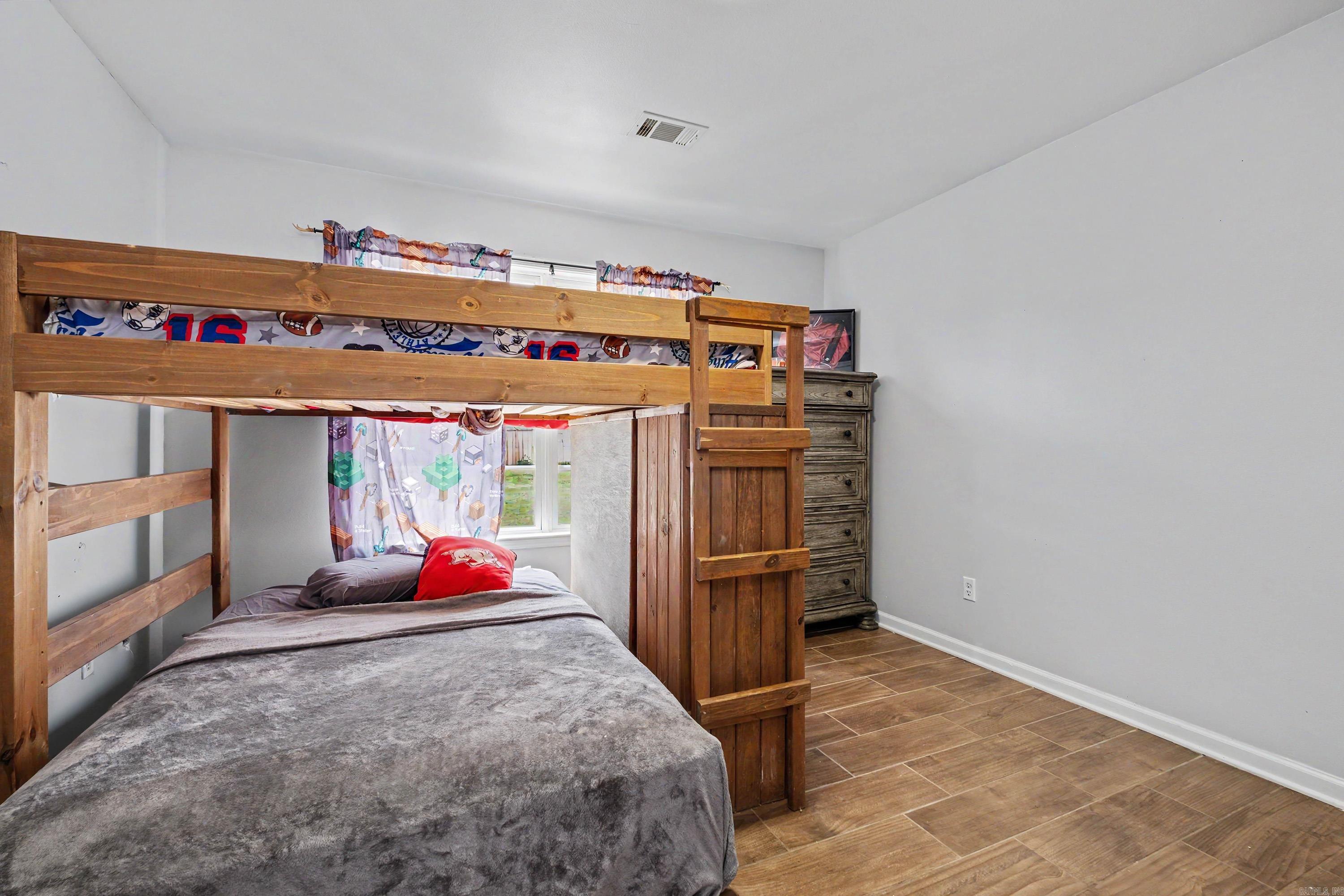 Oak Shadows - Residential