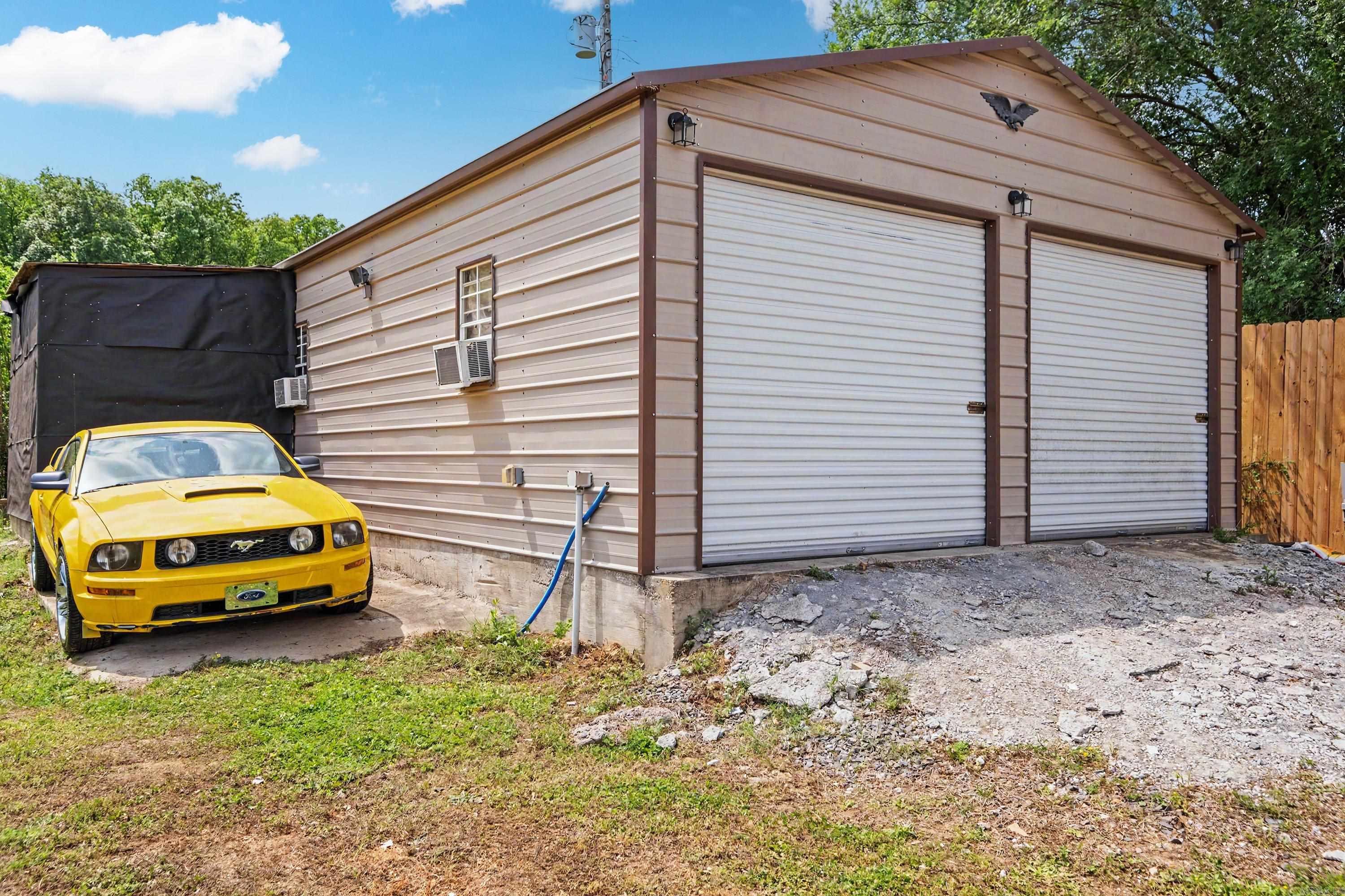 Oak Shadows - Residential