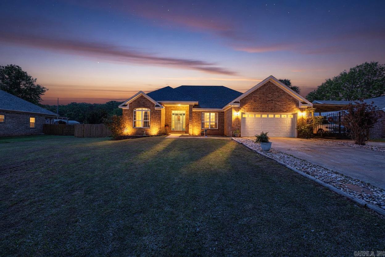 Oak Shadows - Residential